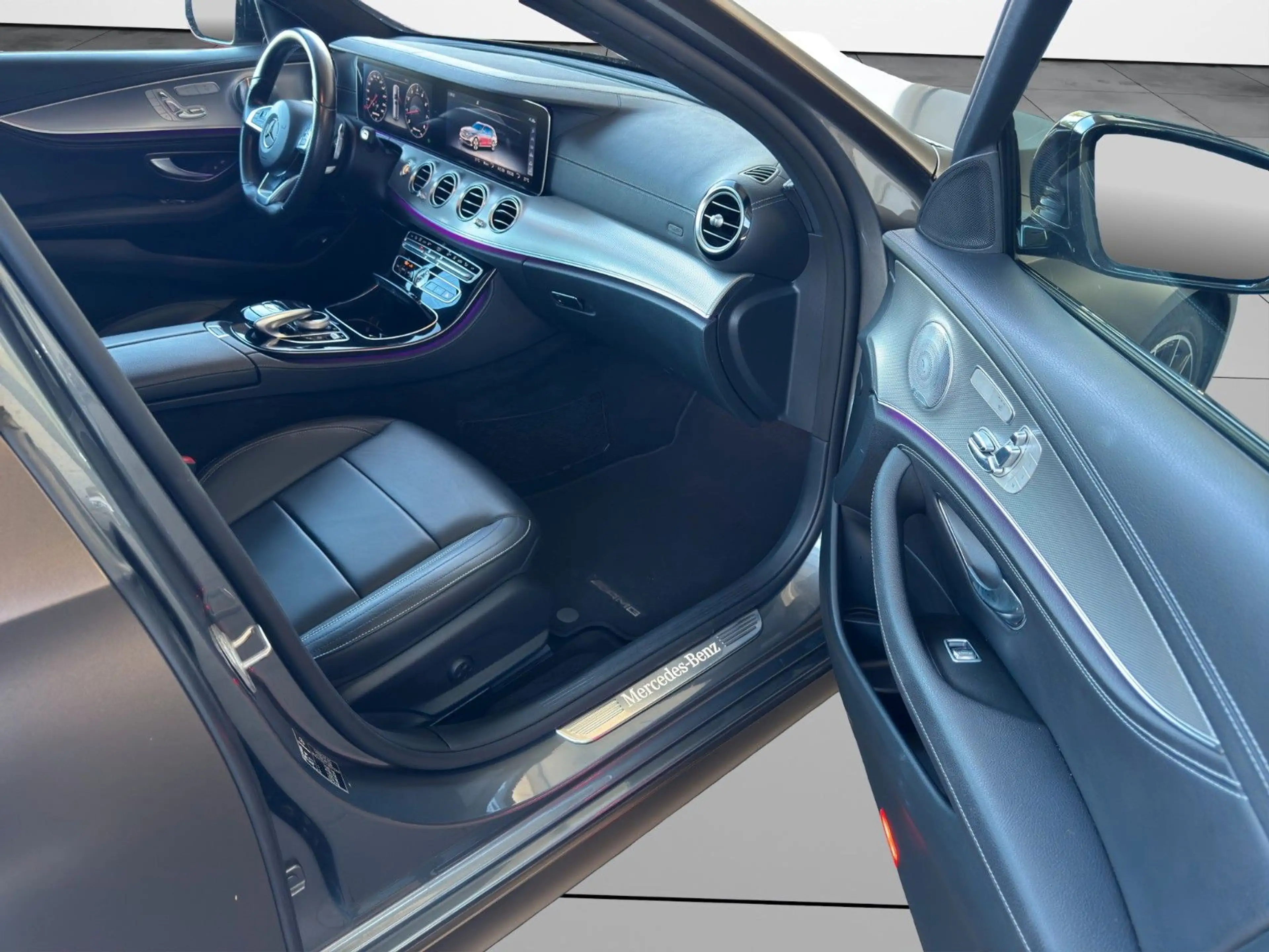 Mercedes-Benz E 400 E400 T 4Matic AMG-LINE/AHK/LED/KAMERA 360/PANO — photo 15