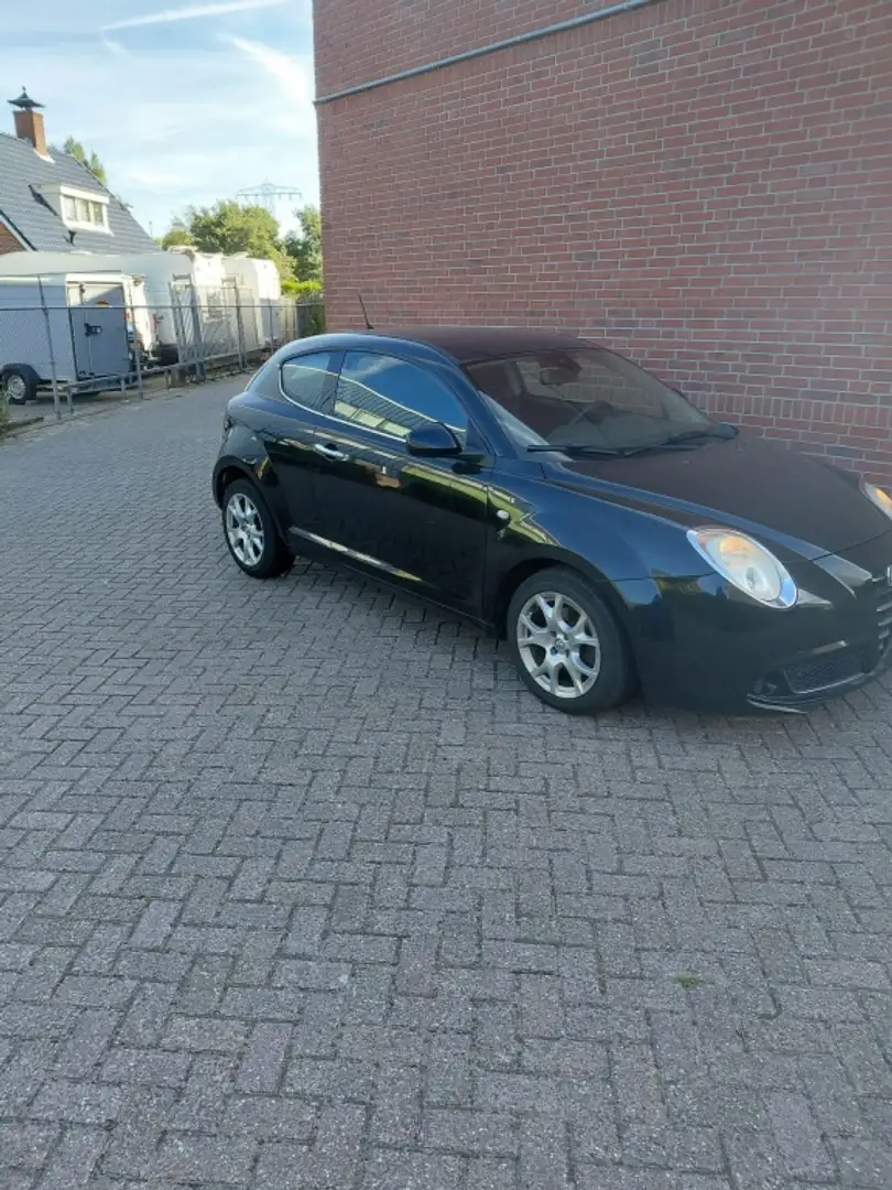 Alfa Romeo MiTo 1.3 JTDm ECO Essent. Zwart - 2