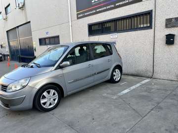 Scénic II 1.9DCI Confort Dynamique 130