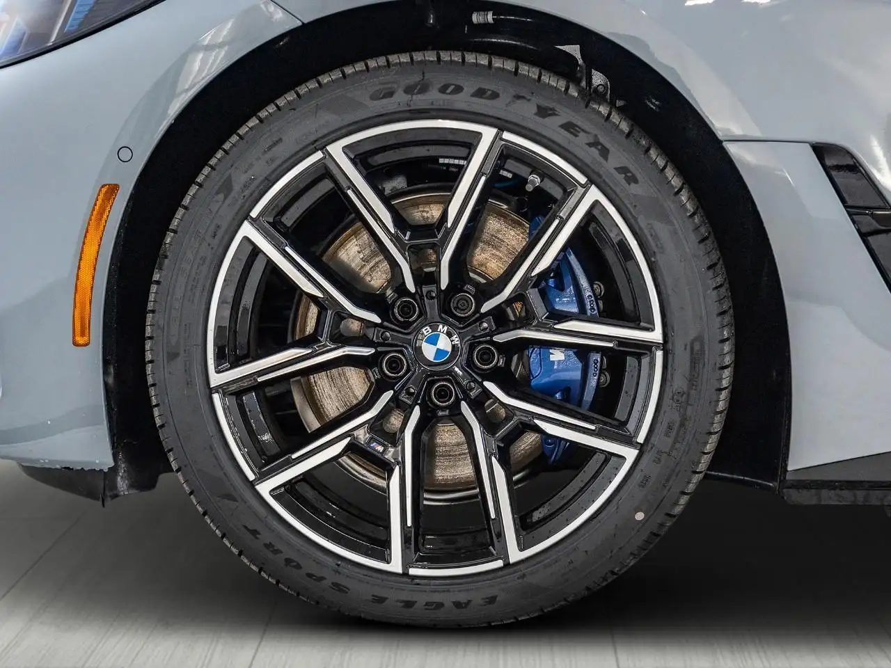 BMW i4 снимка BMW i4