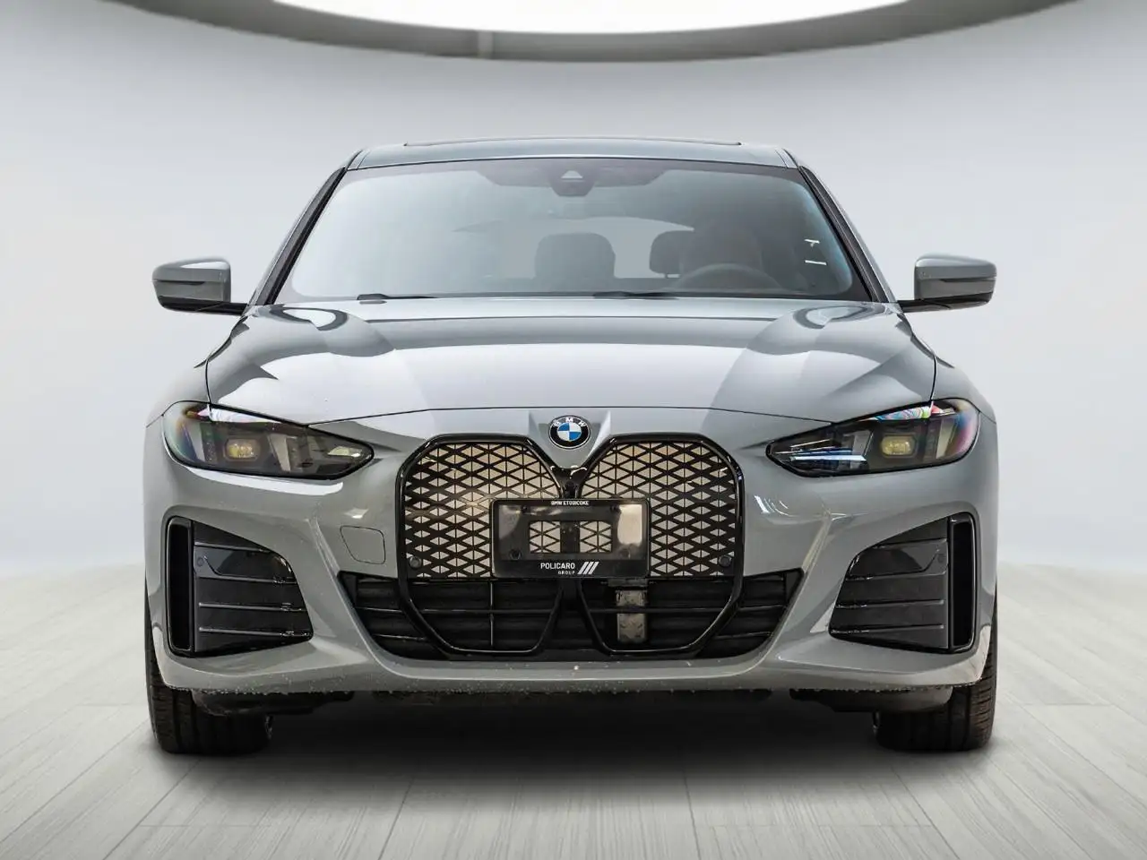BMW i4 снимка BMW i4