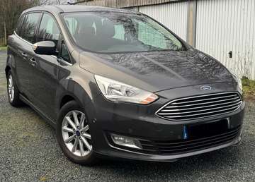 1.5 TDCi Titanium 7 places