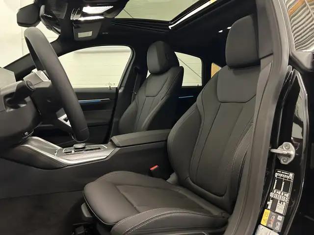 BMW I4 view 13