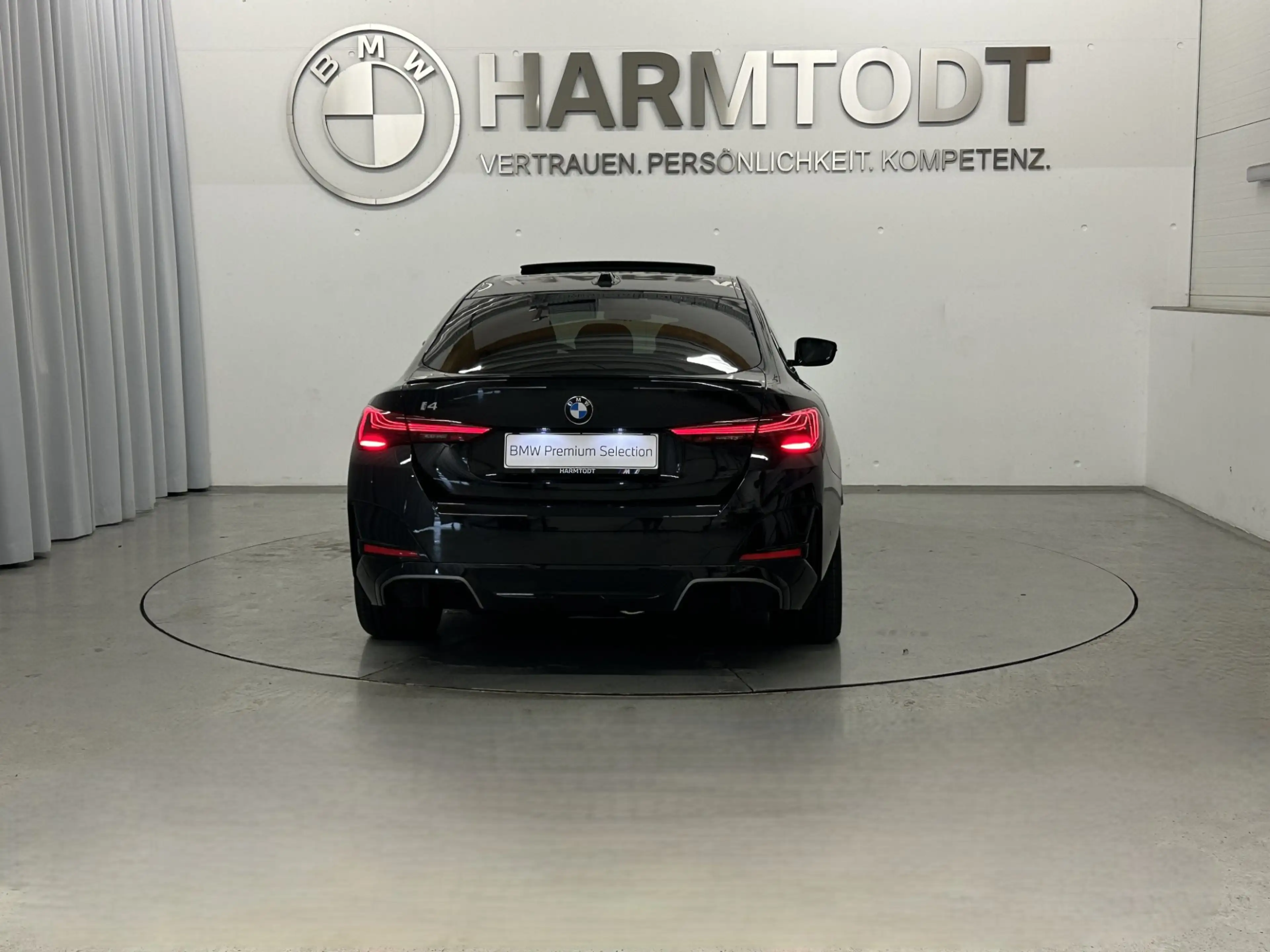 BMW i4 Gran Coupe eDrive40 *M-Sport PRO / 3,99% Fixzzins* — photo 4