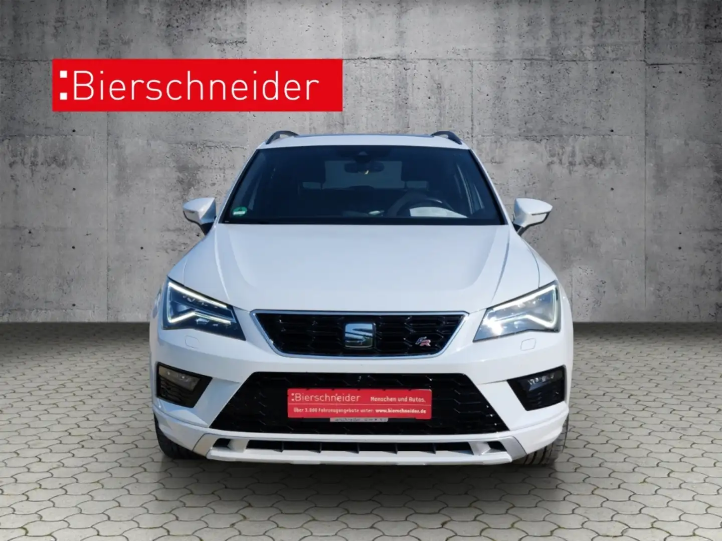 SEAT Ateca 2.0 TSI DSG 4Drive FR PANO NAVI AHK BEATS ACC 19 Weiß - 2