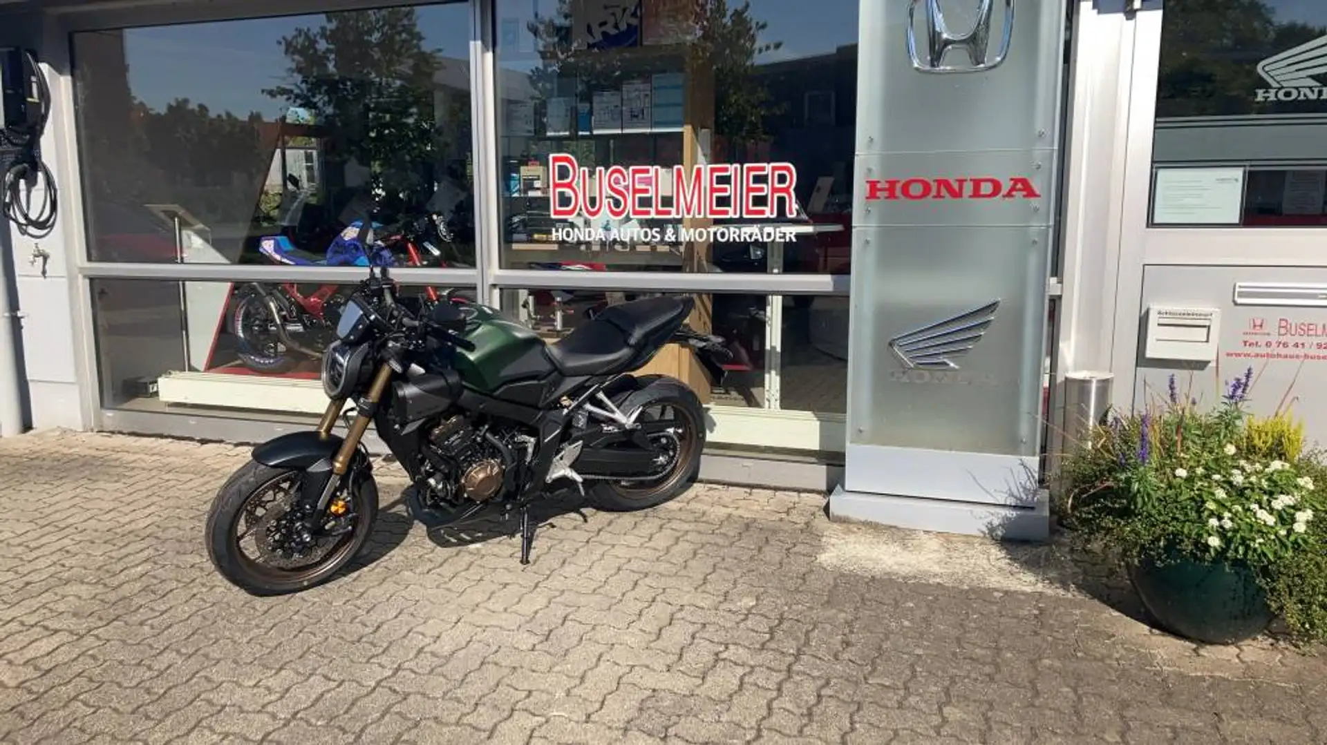 Honda CB 650 R E-Clutch Euro 5+ Zubehör Vert - 2