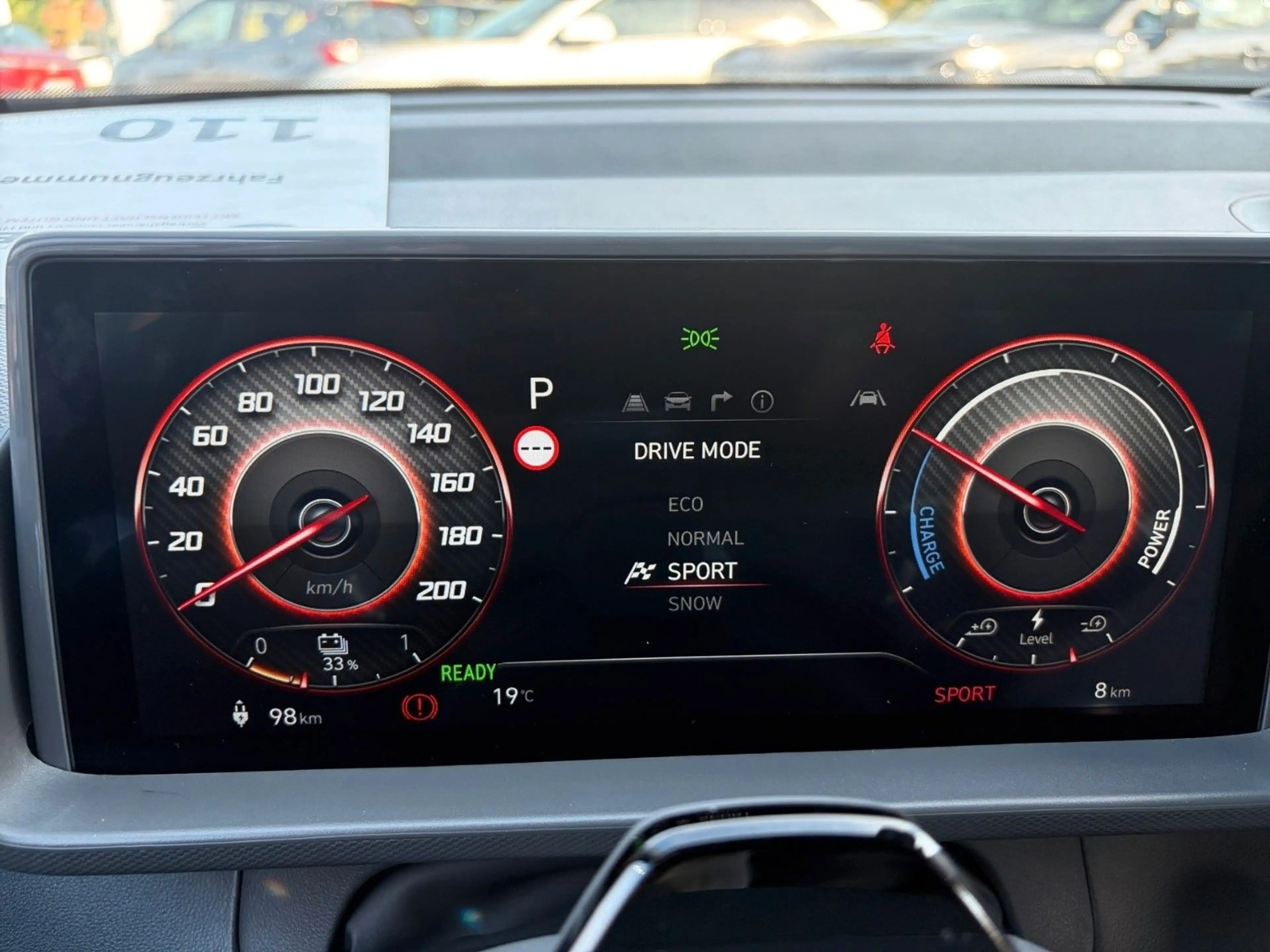 Hyundai Inster Lounge 49 kWh Wärmepumpe Voll-LED — photo 12