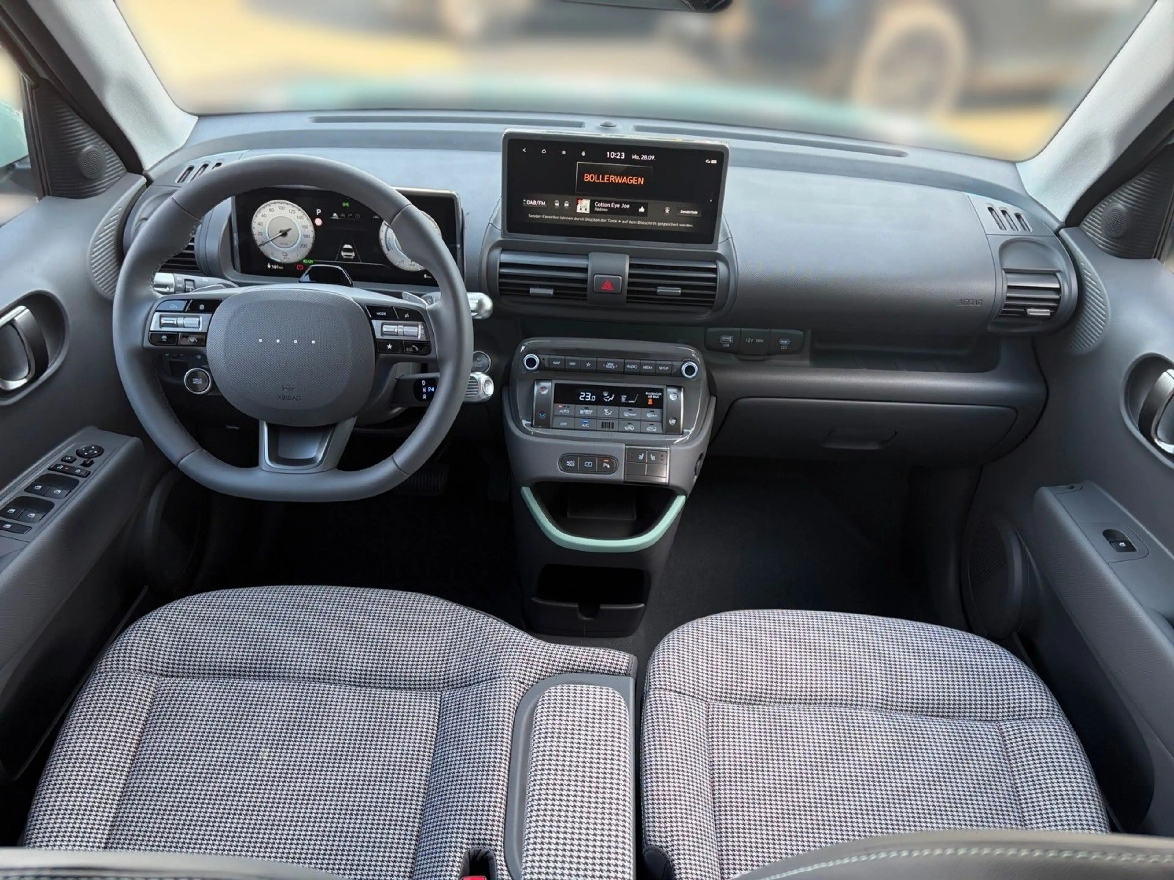 Hyundai Inster Lounge 49 kWh Wärmepumpe Voll-LED — photo 5