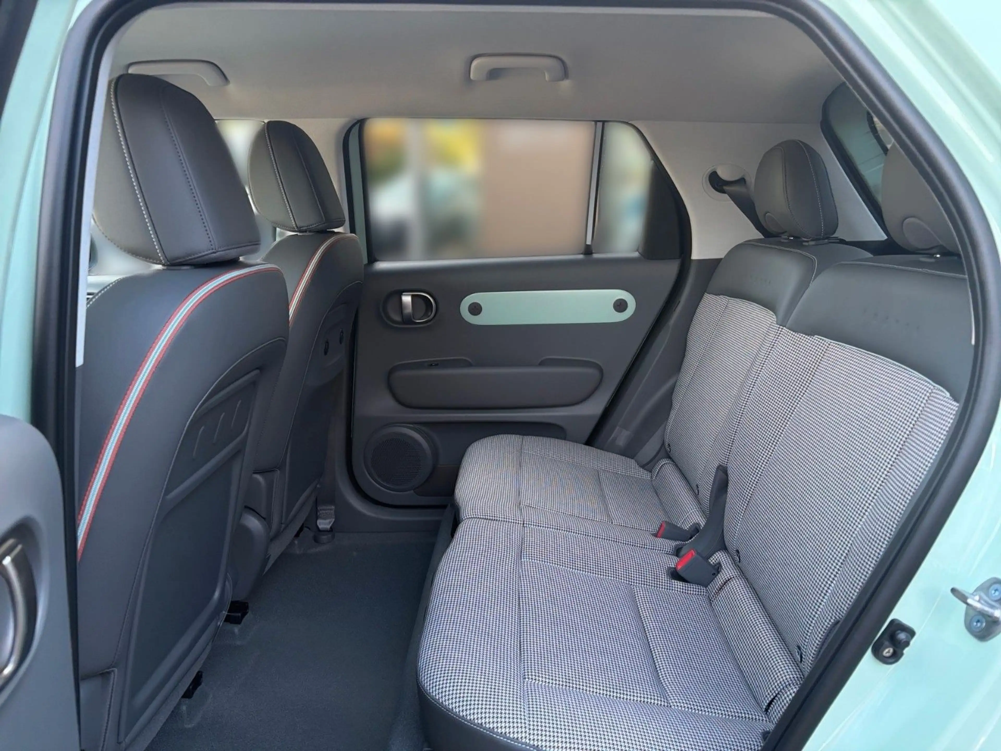Hyundai Inster Lounge 49 kWh Wärmepumpe Voll-LED — photo 7