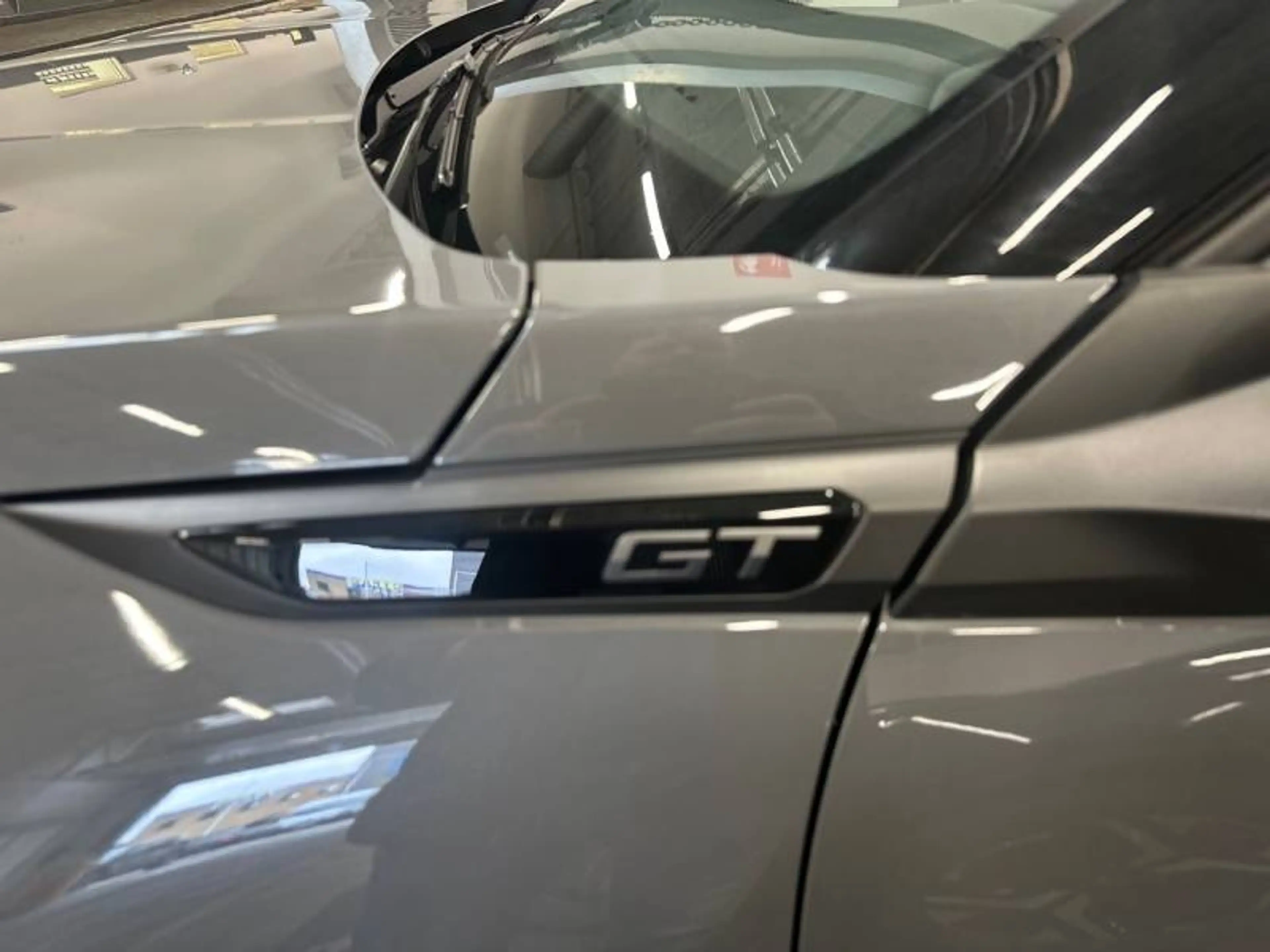 Peugeot 2008 2 1.2 HYBRID 145 e-DSC6 GT — photo 29