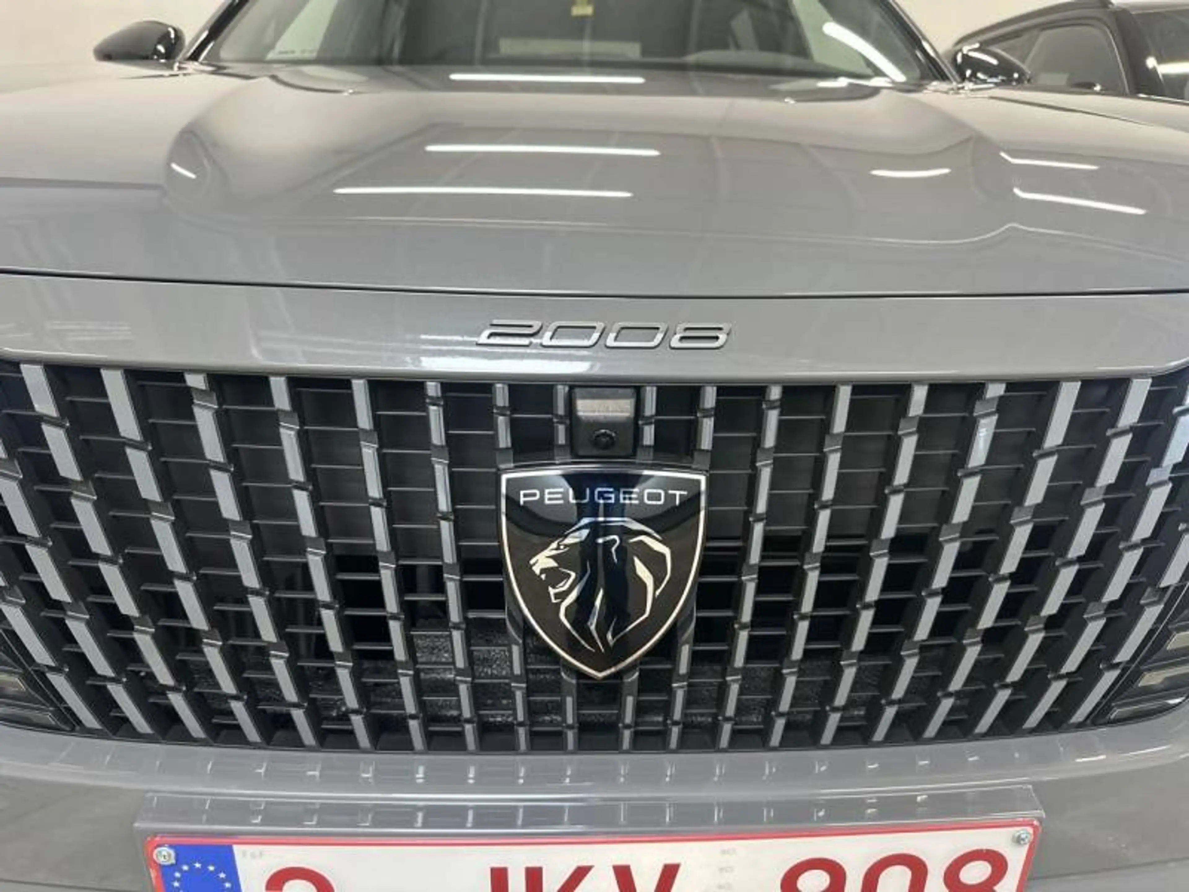 Peugeot 2008 2 1.2 HYBRID 145 e-DSC6 GT — photo 28