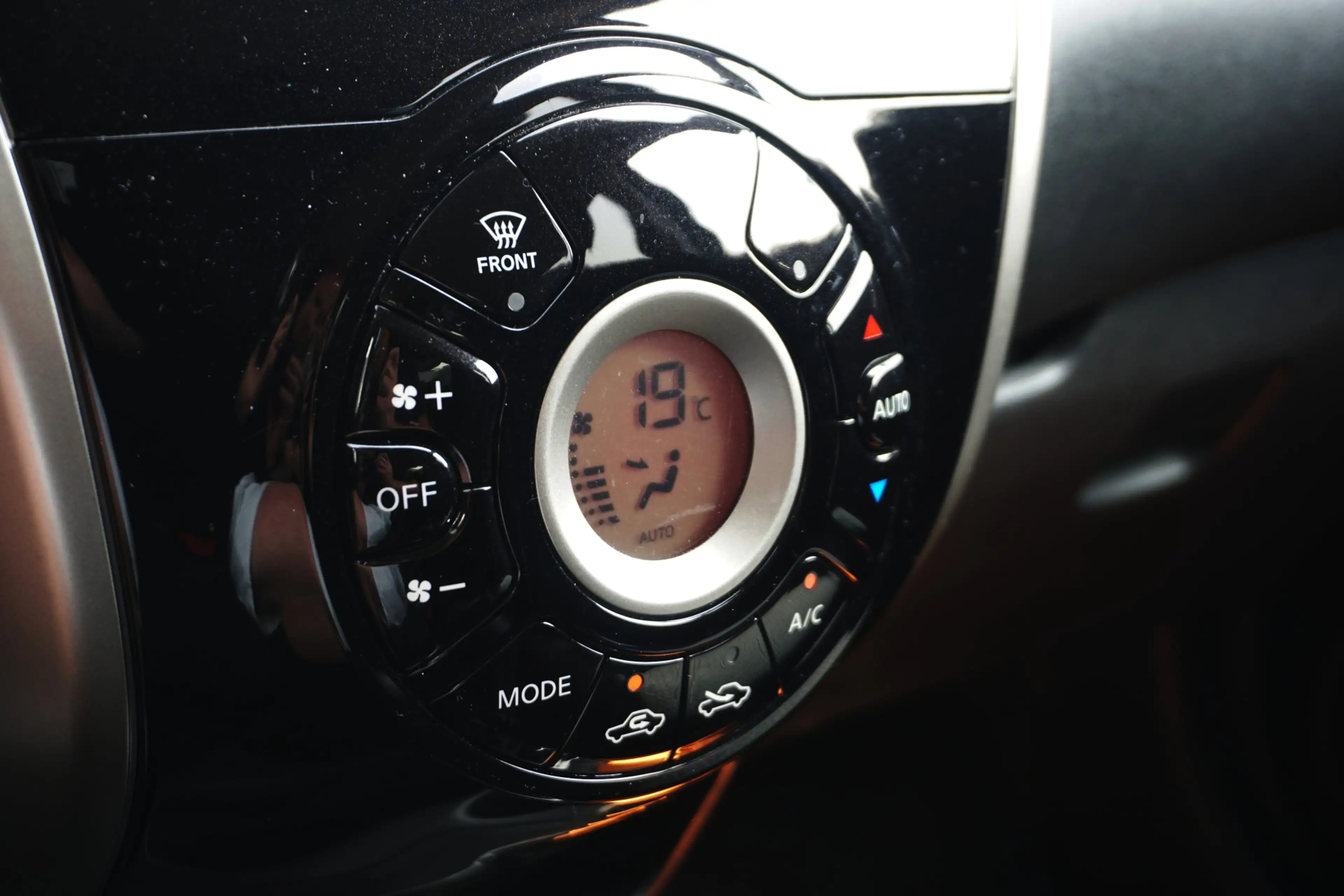 Nissan Note 1.2 Connect Edition | NAVI | ECC | TREKHAAK | — photo 11