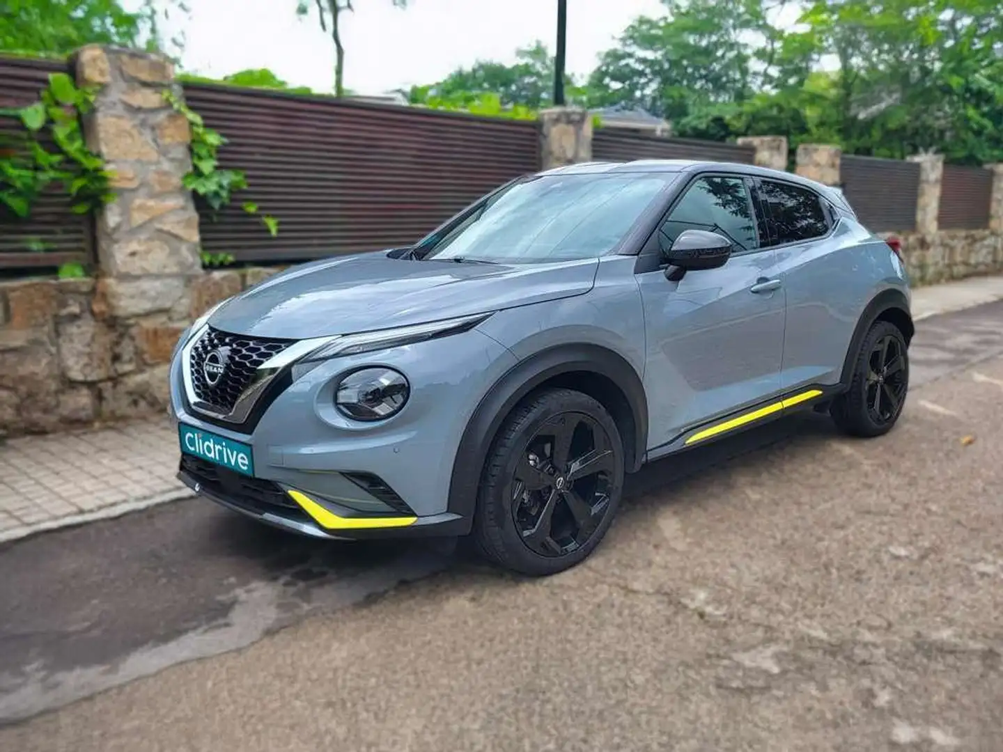 Nissan Juke DIGT 114 CV 6MT Kiiro Gris - 2