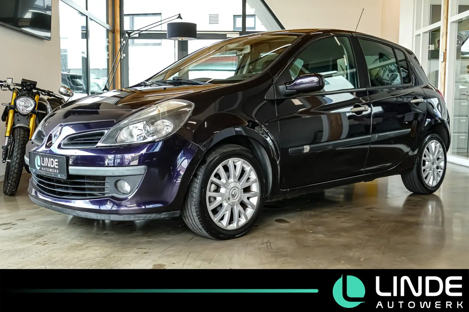 Renault Clio Exception |KLIMA|TEILLEDER|SHZ|16 ALU Blau - 1