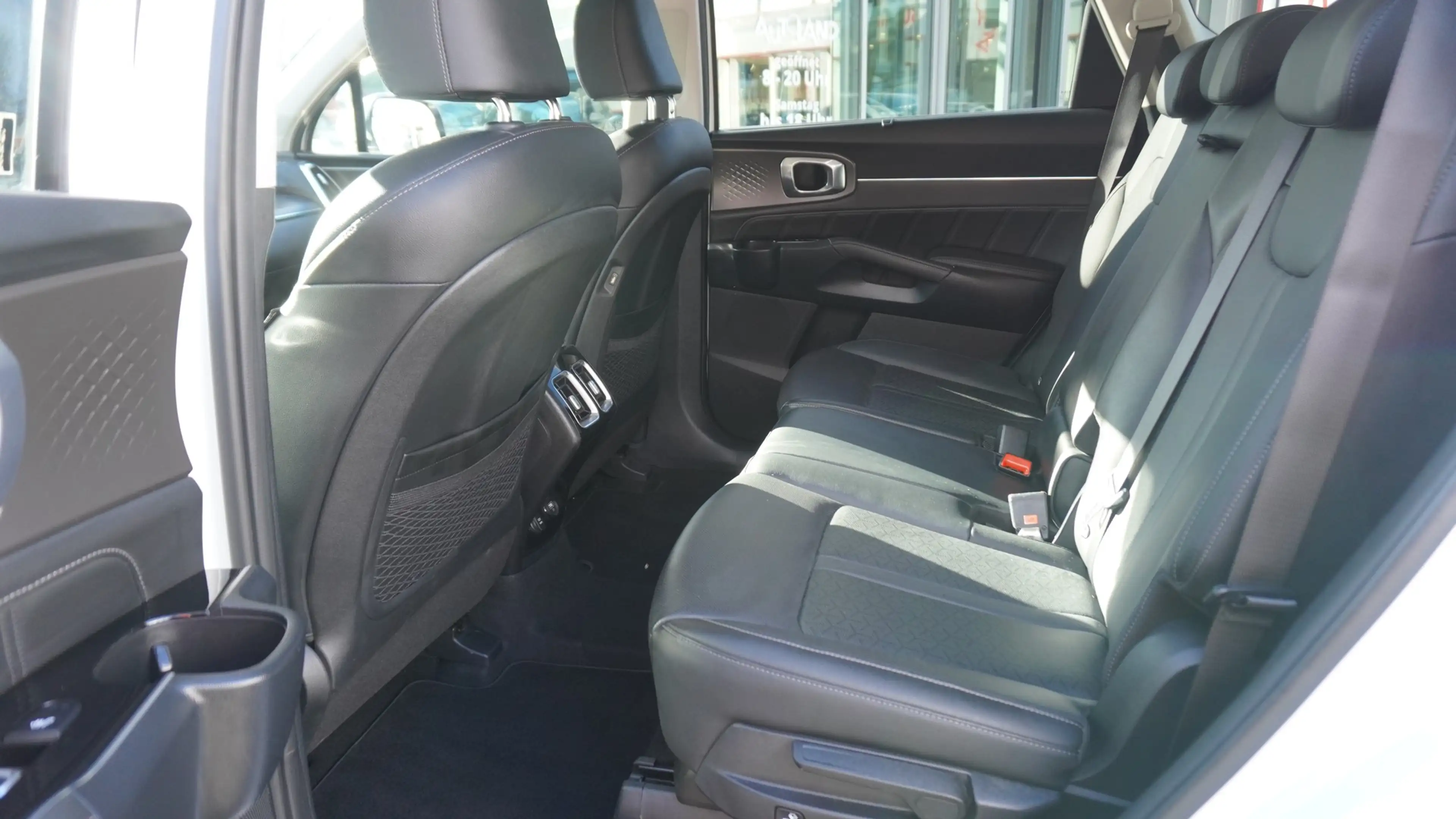 Kia Sorento 2.2 CRDi Spirit 4WD AWD 7-Sitzer AHK ACC — photo 11