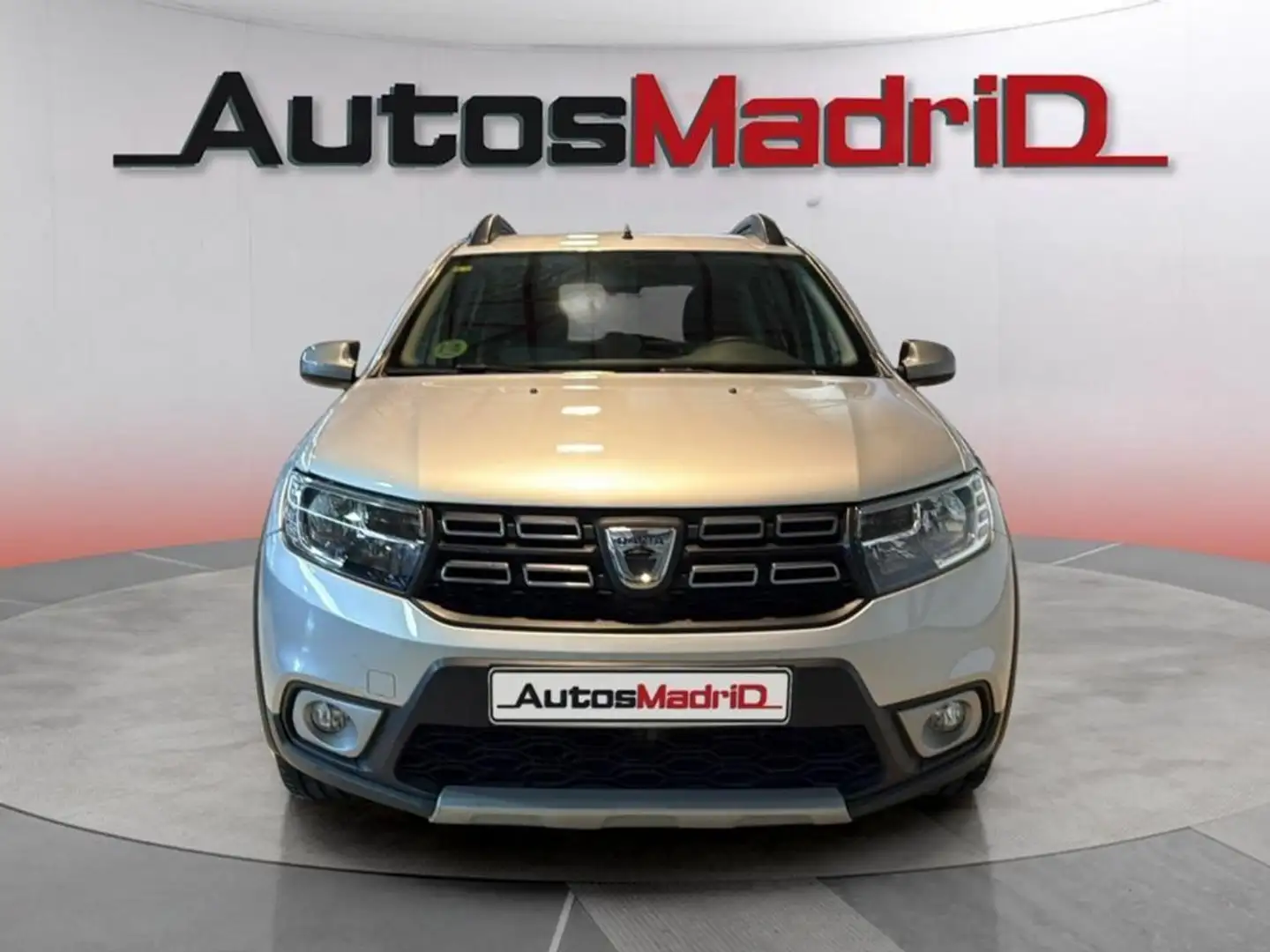 Dacia Sandero Stepway TCe Comfort 67kW Gris - 2
