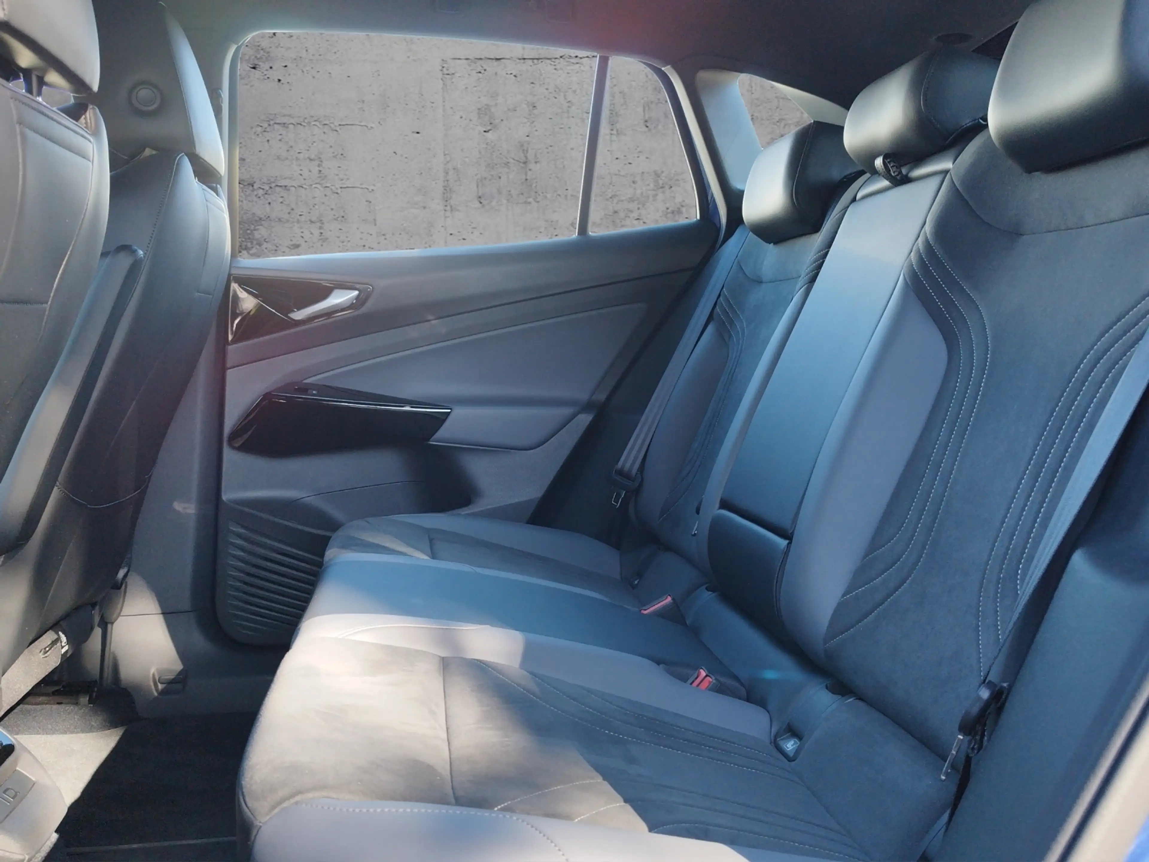 Volkswagen ID.4 Pro Performance 82kWh AHK/RFK/ACC/NAV — photo 11