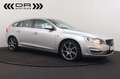 Volvo V60 D4 OCEAN RACE  - LEDER - NAVI Zilver - thumbnail 2