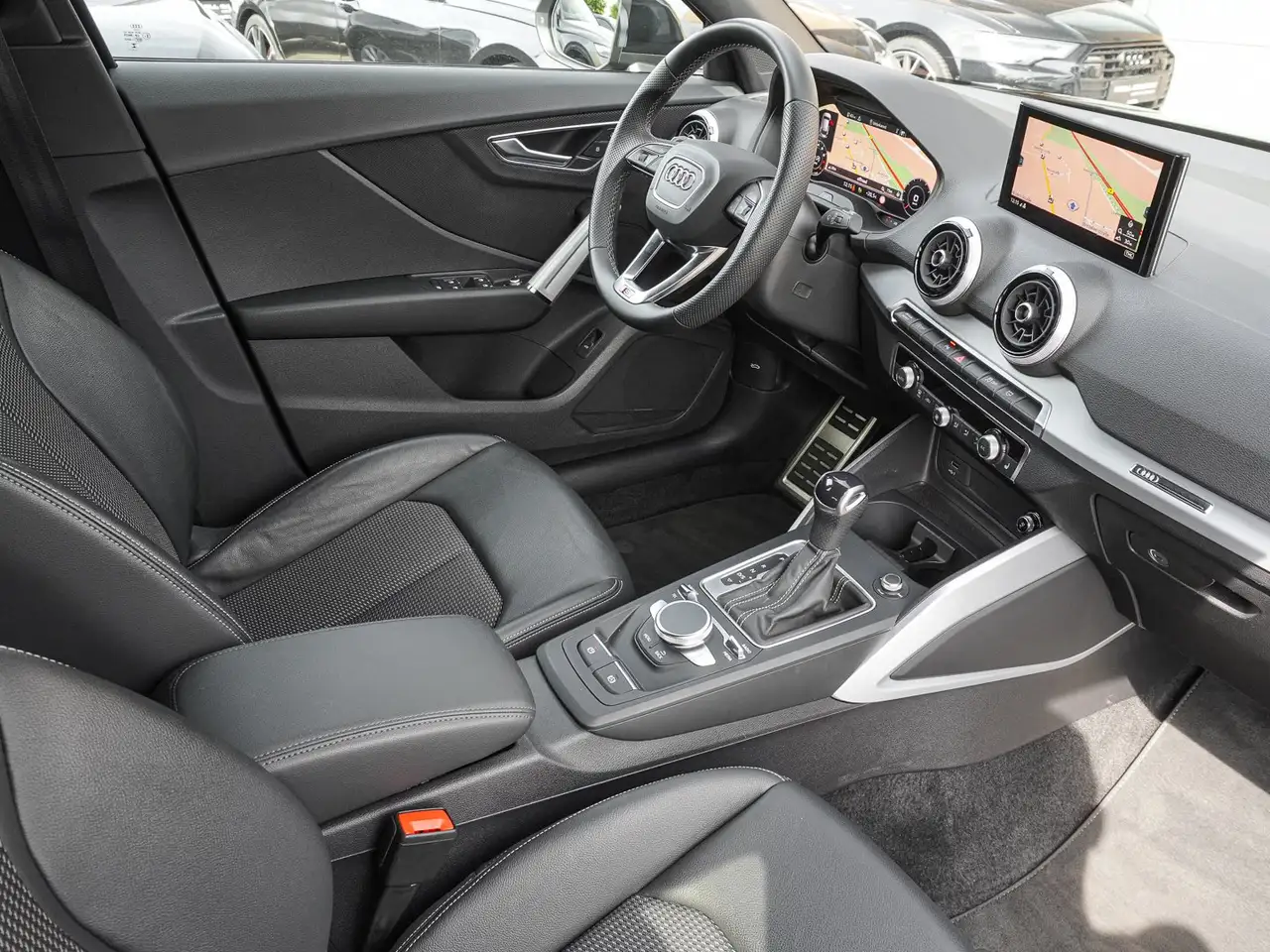 Audi Q2 35 TFSI S tronic S line LEDER ACC AMBIENTE, миниатюра 8