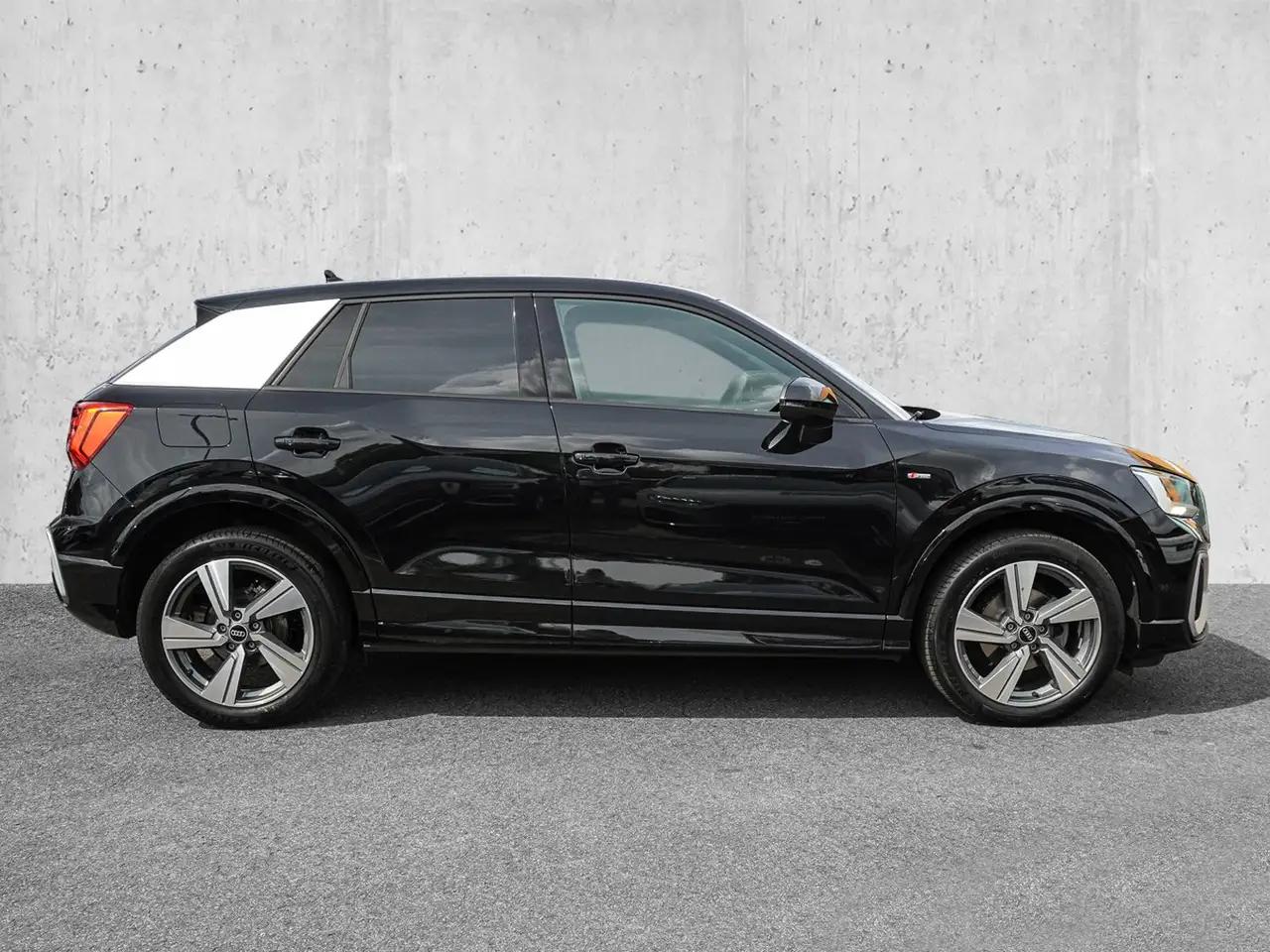 Audi Q2 35 TFSI S tronic S line LEDER ACC AMBIENTE, миниатюра 5