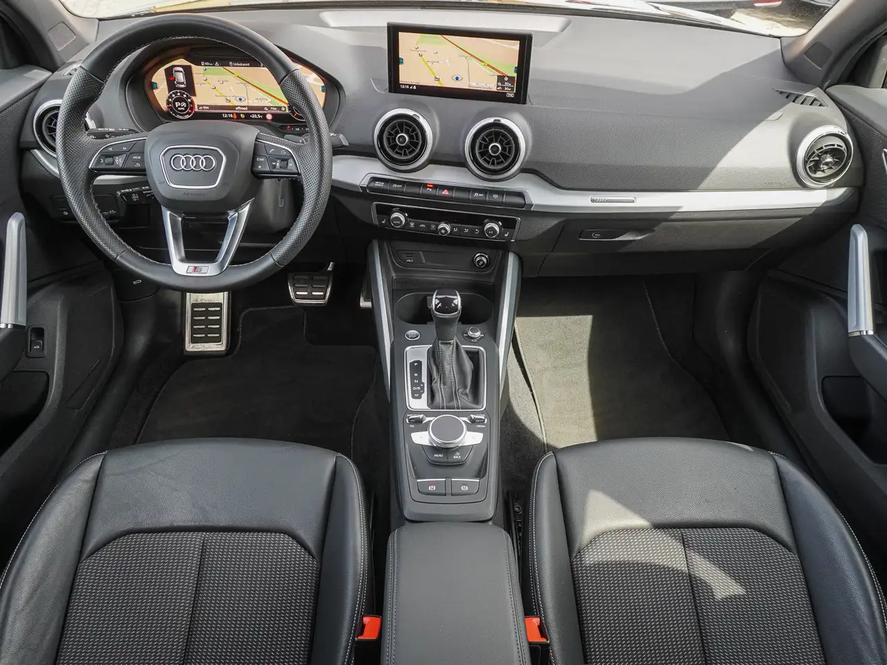 Audi Q2 35 TFSI S tronic S line LEDER ACC AMBIENTE, миниатюра 10