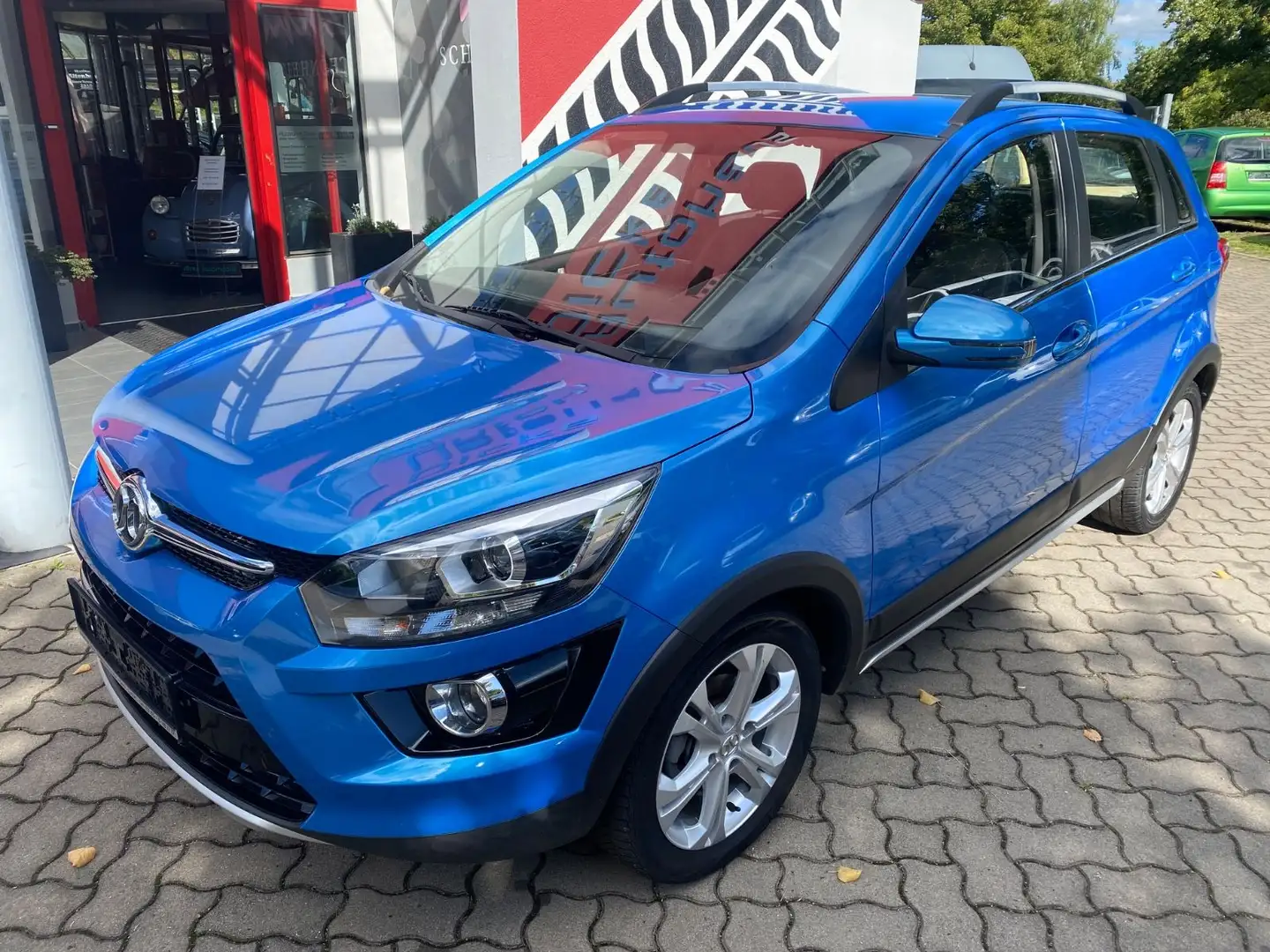 BAIC Senova X25 1.Hd Klimaautom 4x4 Allrad Leder Blau - 2