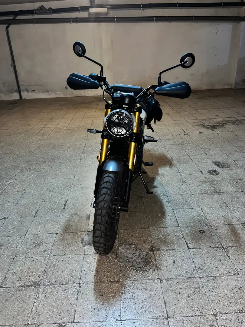 Triumph Scrambler 400 X Vert - 2