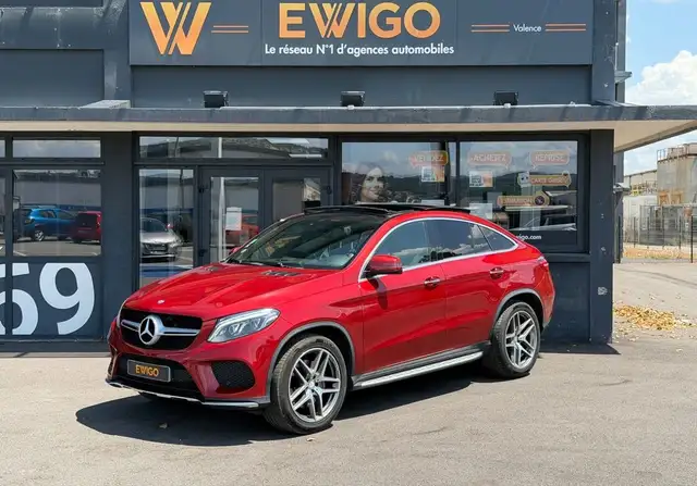 Mercedes-Benz GLE 400 CLASSE 400 COUPE 3.0 FASCINATION 333CH 4MATIC 9G-TRONIC BVA ENTRETIEN MERCEDES 2e MAIN