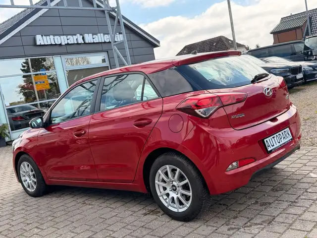 Hyundai I20 view 5