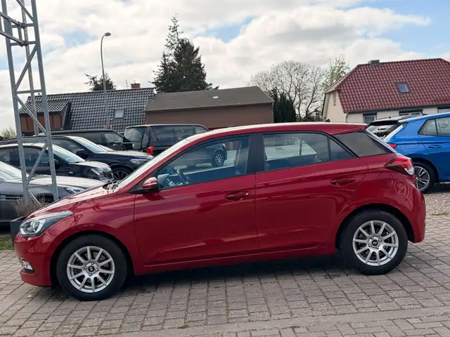 Hyundai I20 view 4