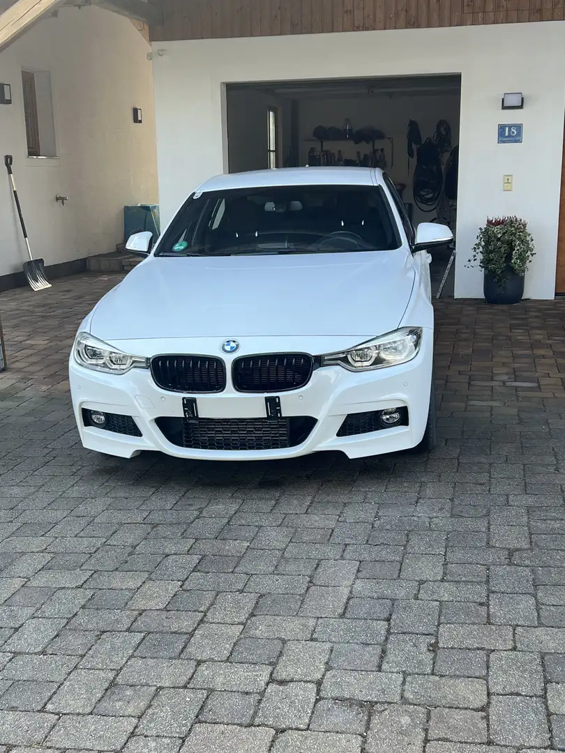 BMW 318 318d M Sport Aut. - 1