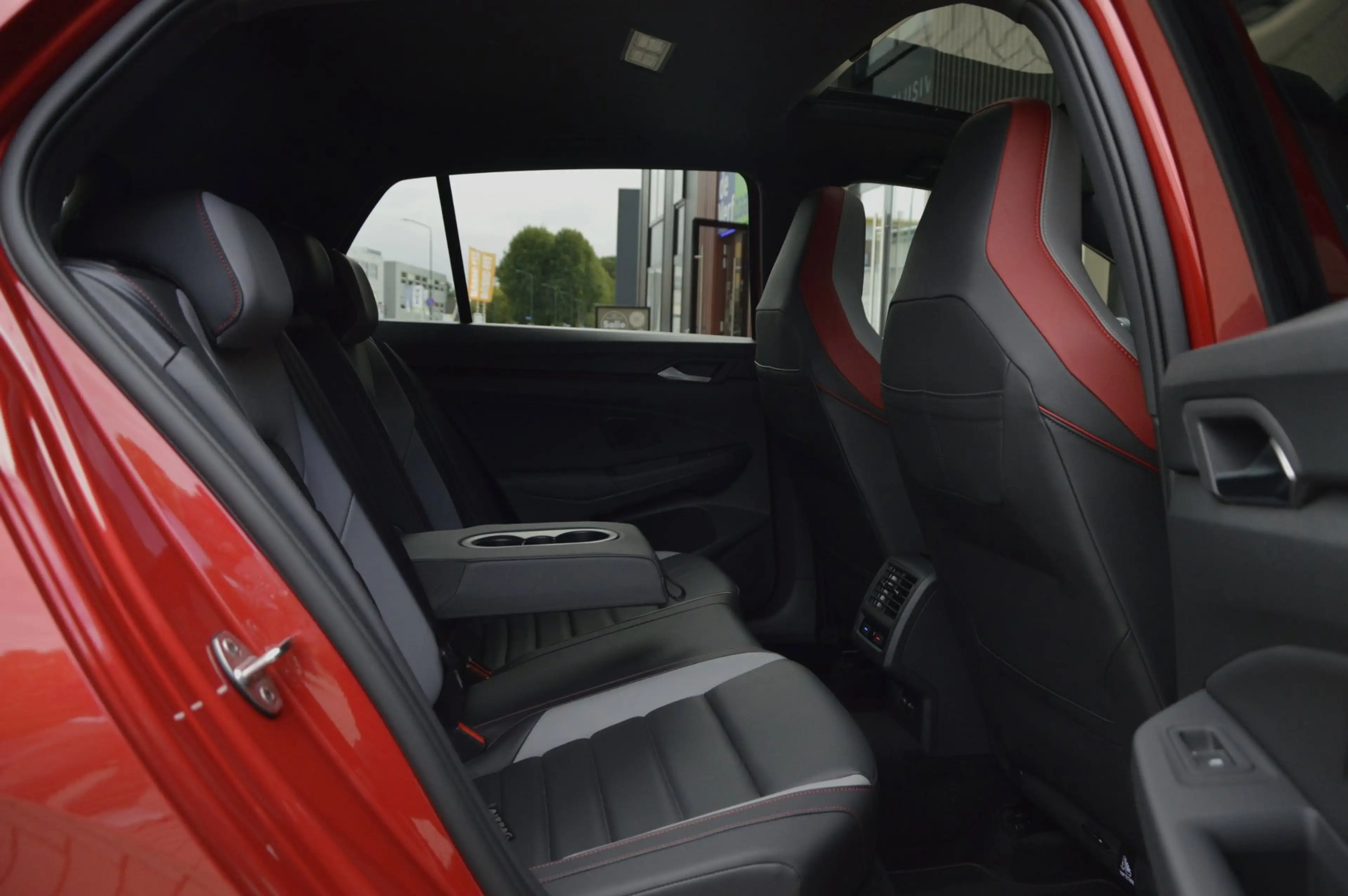 Volkswagen Golf GTI 8 2.0 Clubsport 45 Jahre Akra DSG7 2021 — photo 15