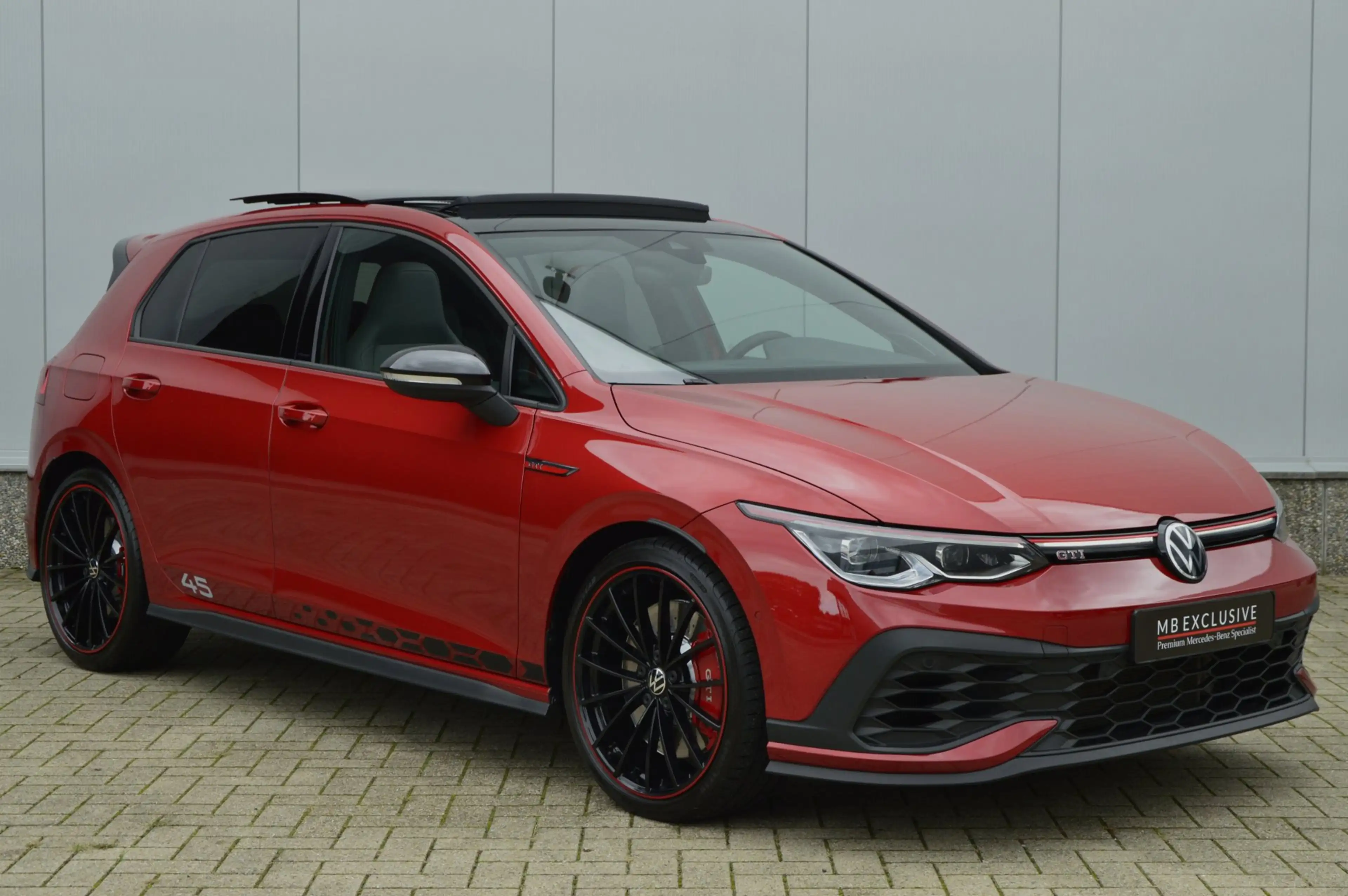 Volkswagen Golf GTI 8 2.0 Clubsport 45 Jahre Akra DSG7 2021 — photo 3