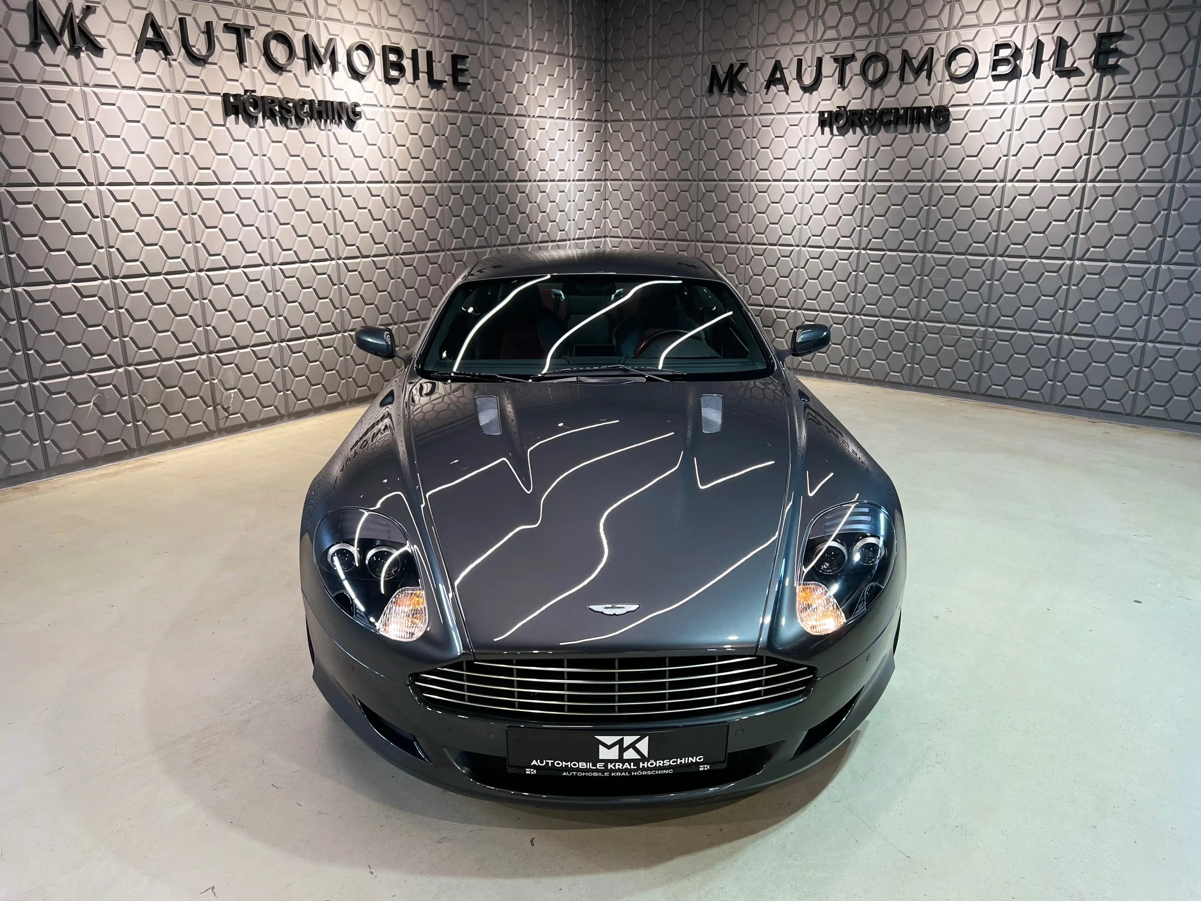Aston Martin DB9 Touchtronic II*MEMORY*VOLLEDER*MEMORY*SITZHEIZUNG* — photo 5