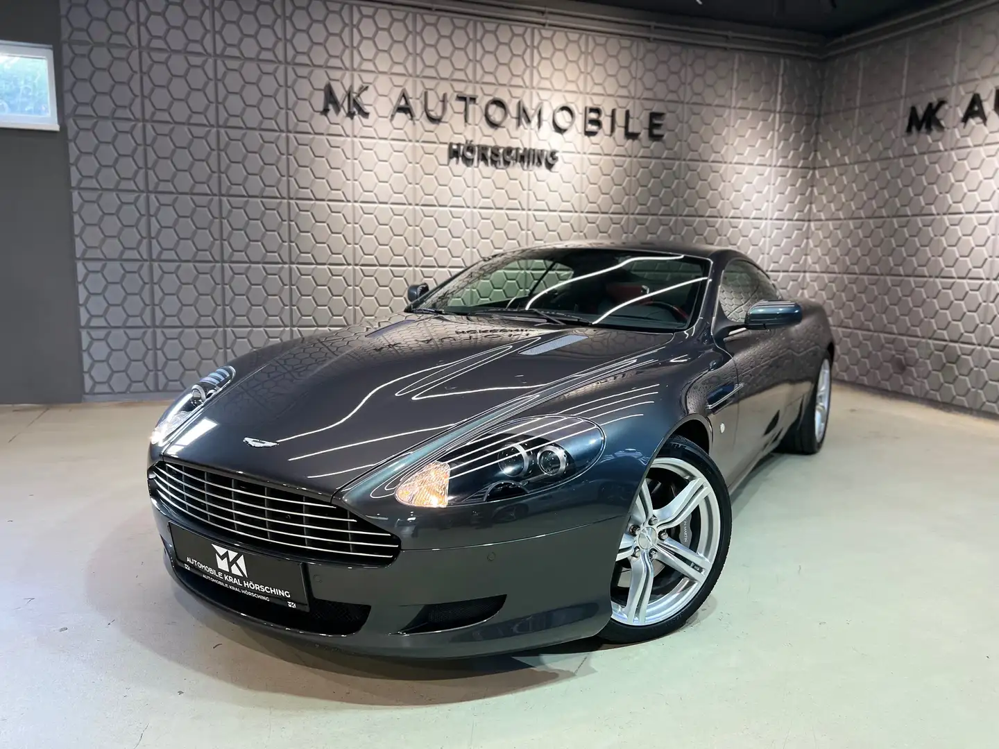 Aston Martin DB9 Touchtronic II*MEMORY*VOLLEDER*MEMORY*SITZHEIZUNG* Silber - 1