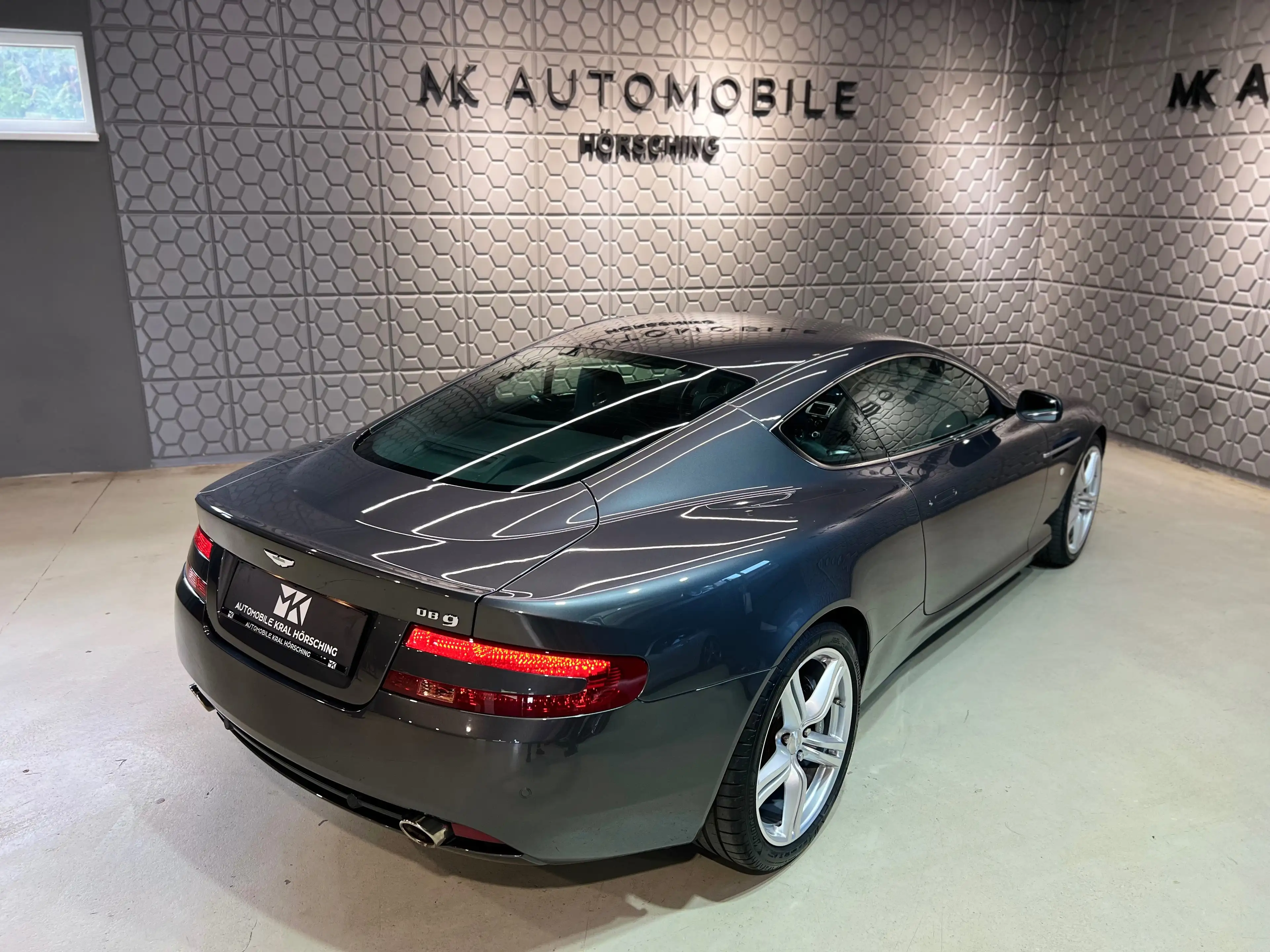 Aston Martin DB9 Touchtronic II*MEMORY*VOLLEDER*MEMORY*SITZHEIZUNG* — photo 14