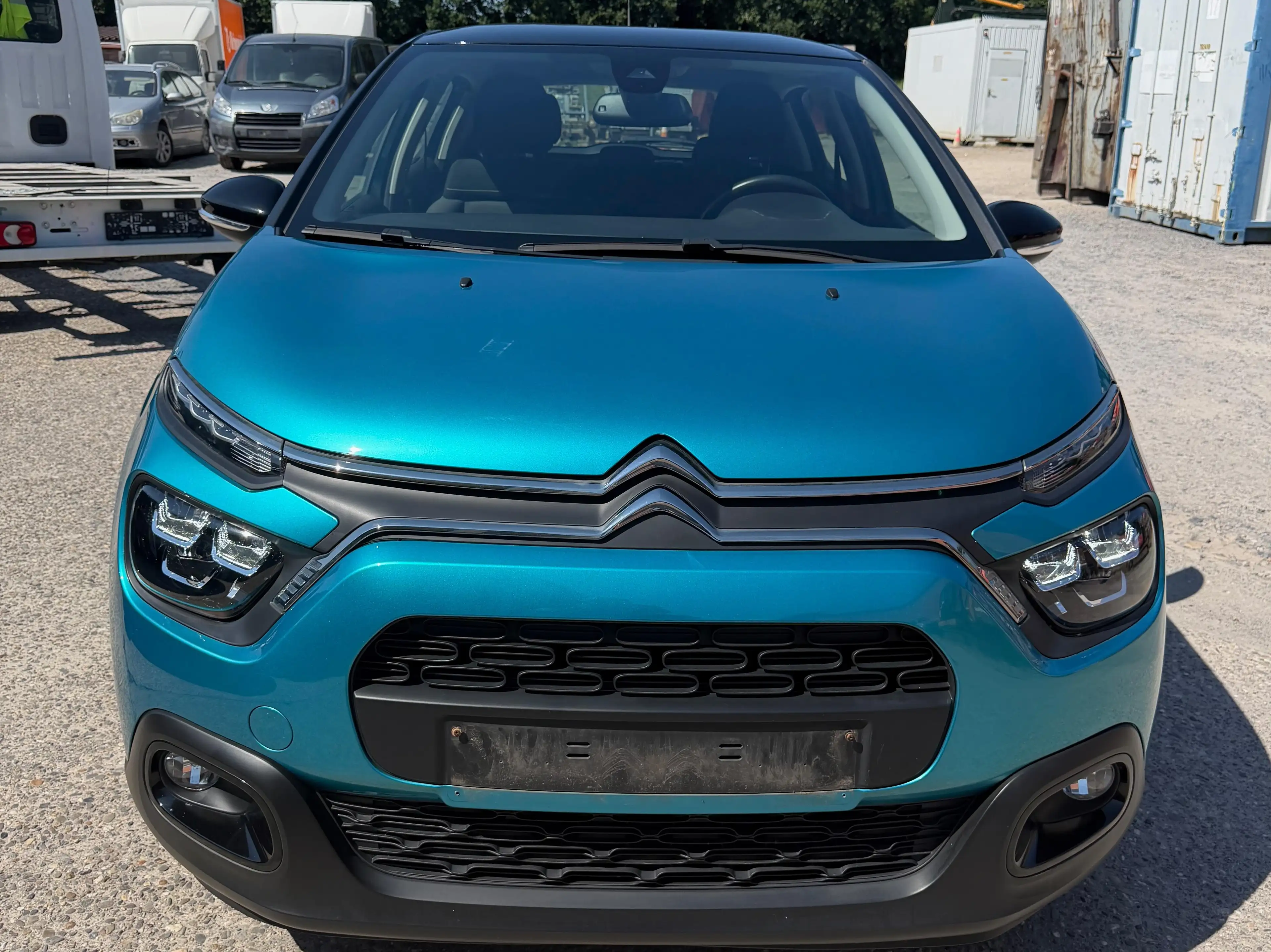 Citroen C3 C3 1.2i PureTech Shine S — photo 8