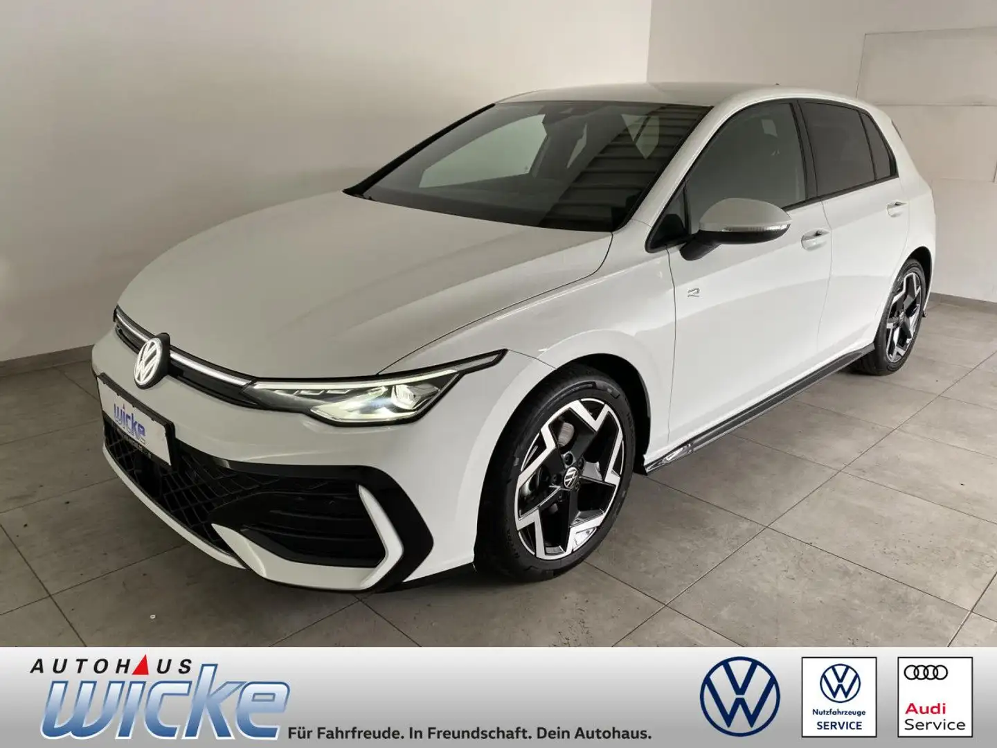 Volkswagen Golf VIII 1.5 eTSI DSG R-Line KLIMA LED LM FELGEN Wit - 1