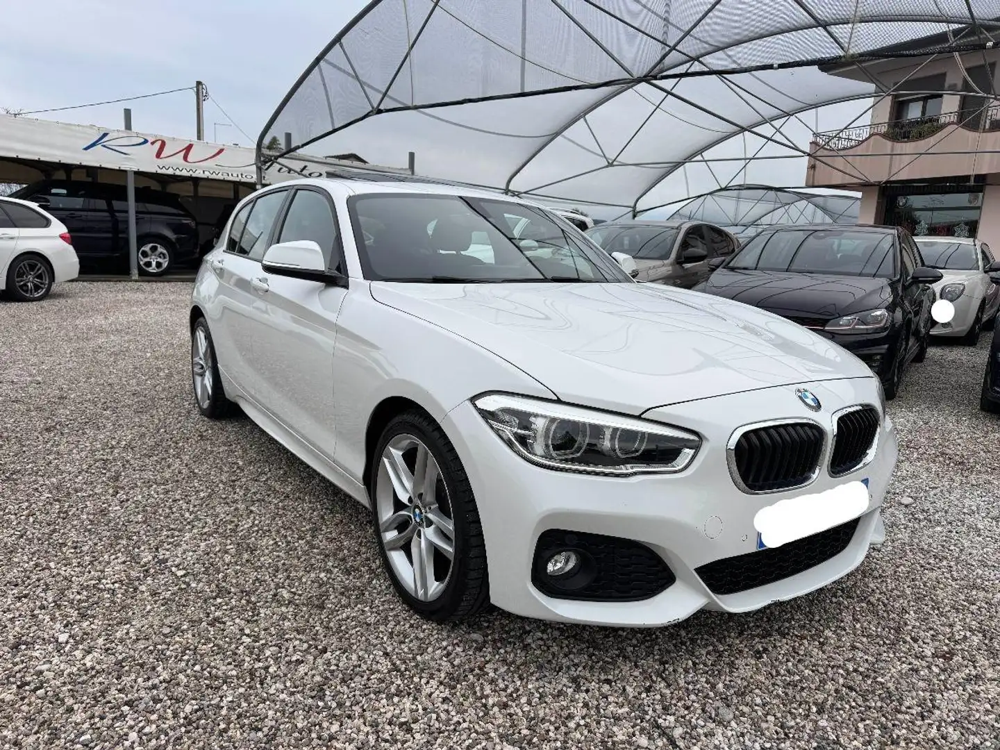 BMW 118 d xDrive 5p. Msport Blanc - 1