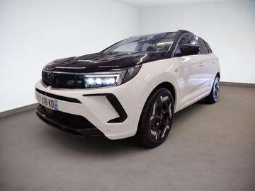 Grandland GSe Plug-in Hybrid4 4X4,18",ACC,Matrix