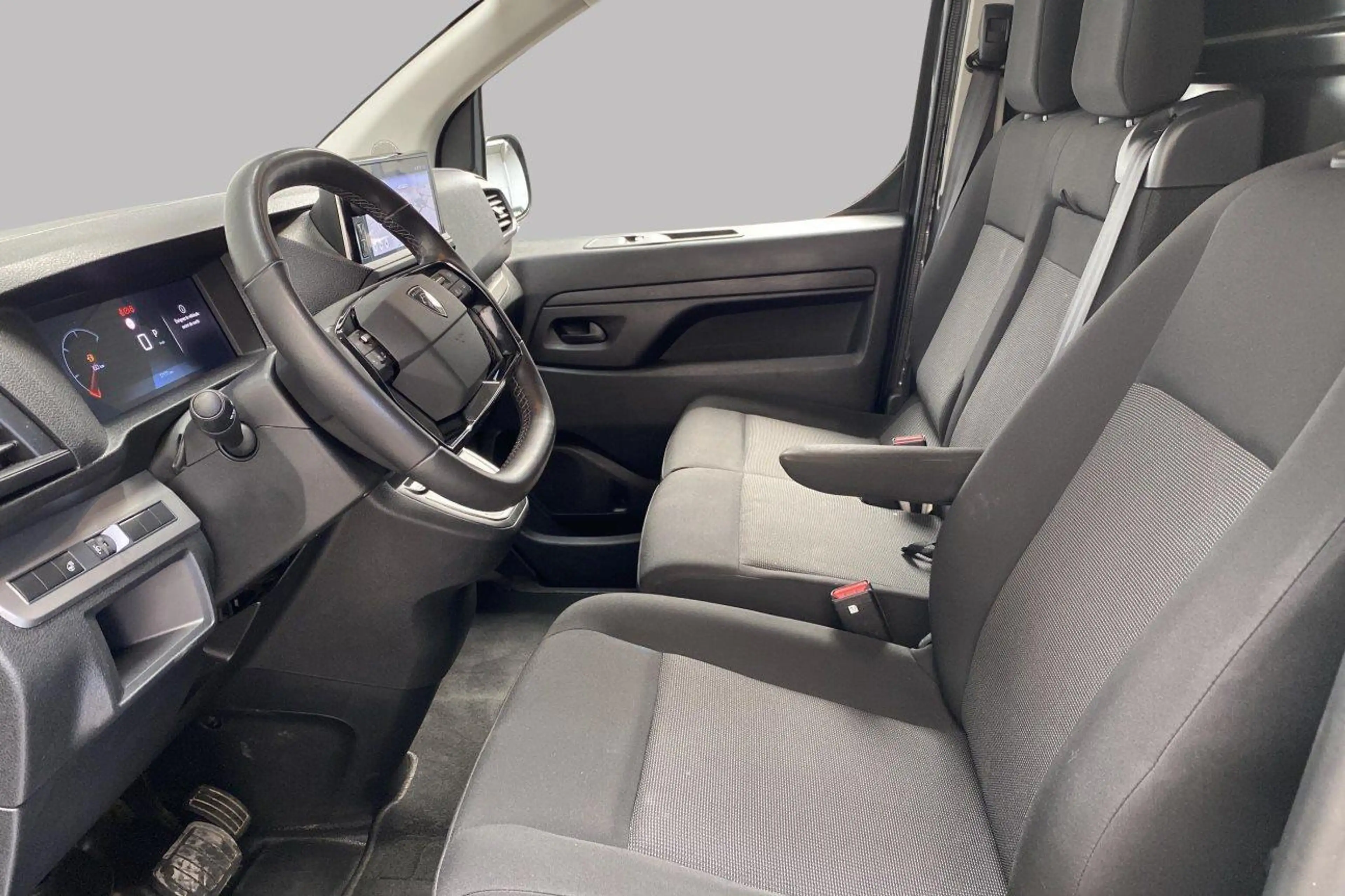 Peugeot Expert 2.0 GB BlueHDi L2 5d 106kW — photo 10