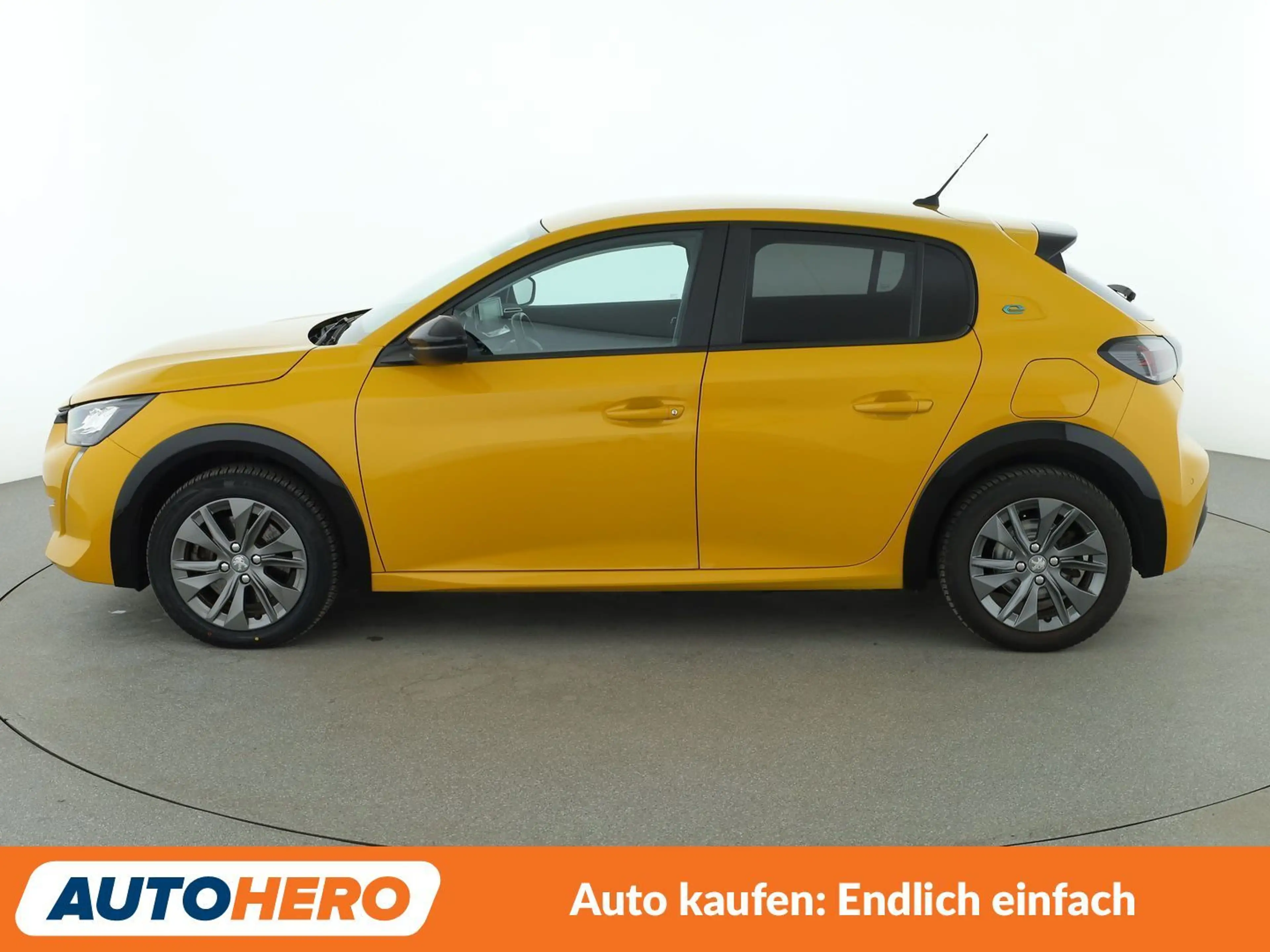 Peugeot e-208 electric drive 100 kW Active Pack Aut.*NAVI* — photo 3