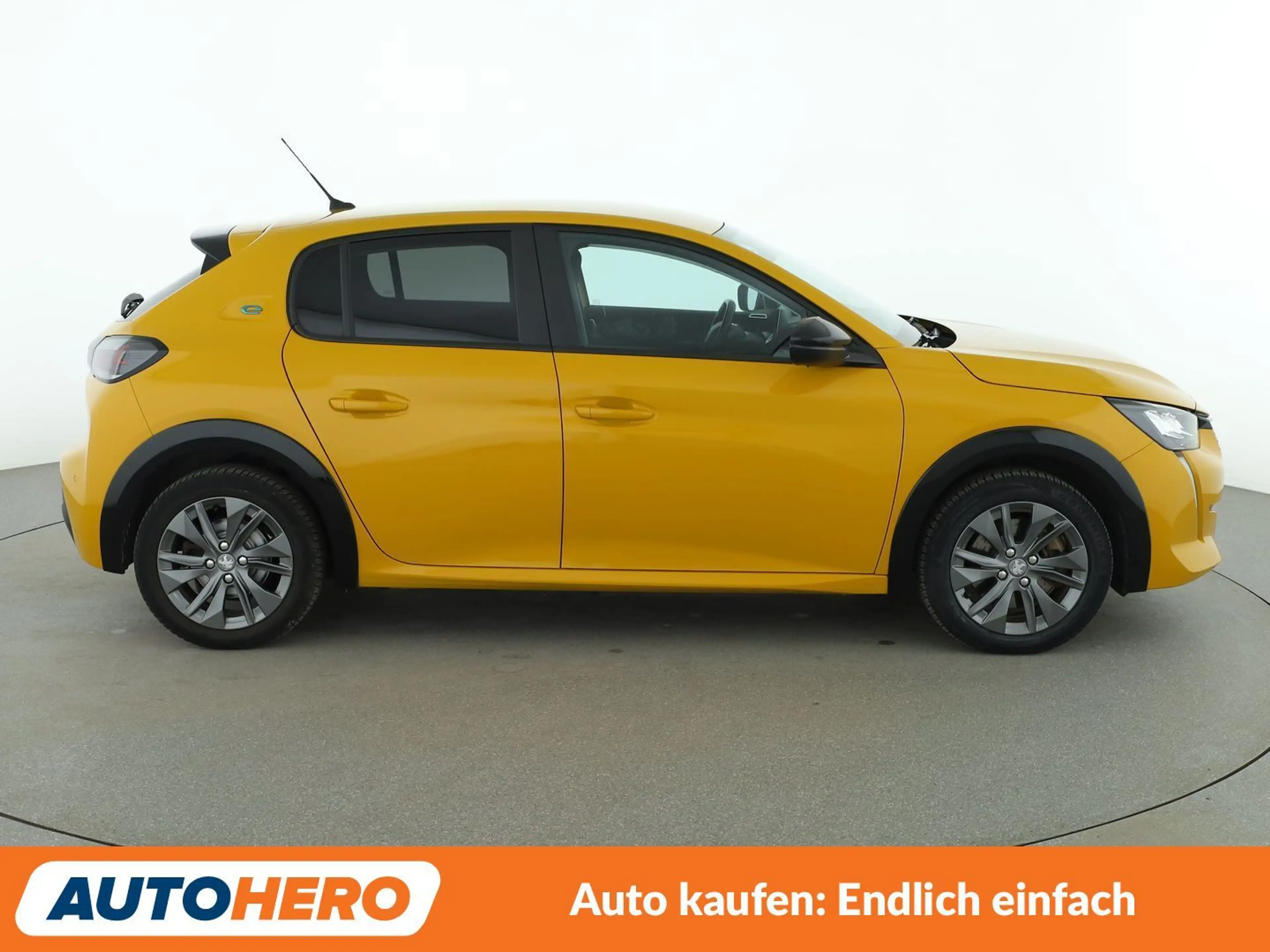 Peugeot e-208 electric drive 100 kW Active Pack Aut.*NAVI* — photo 7