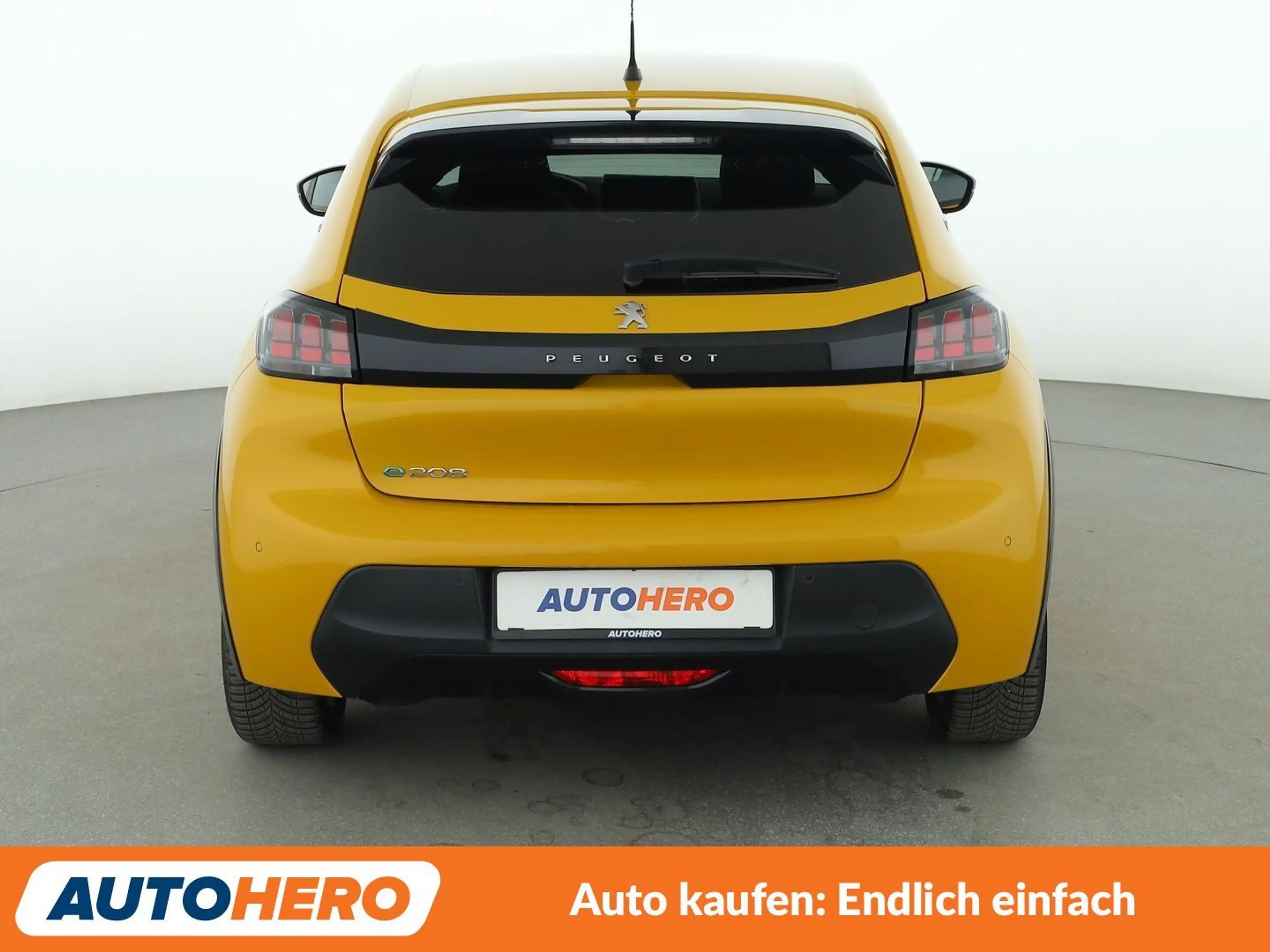 Peugeot e-208 electric drive 100 kW Active Pack Aut.*NAVI* — photo 5