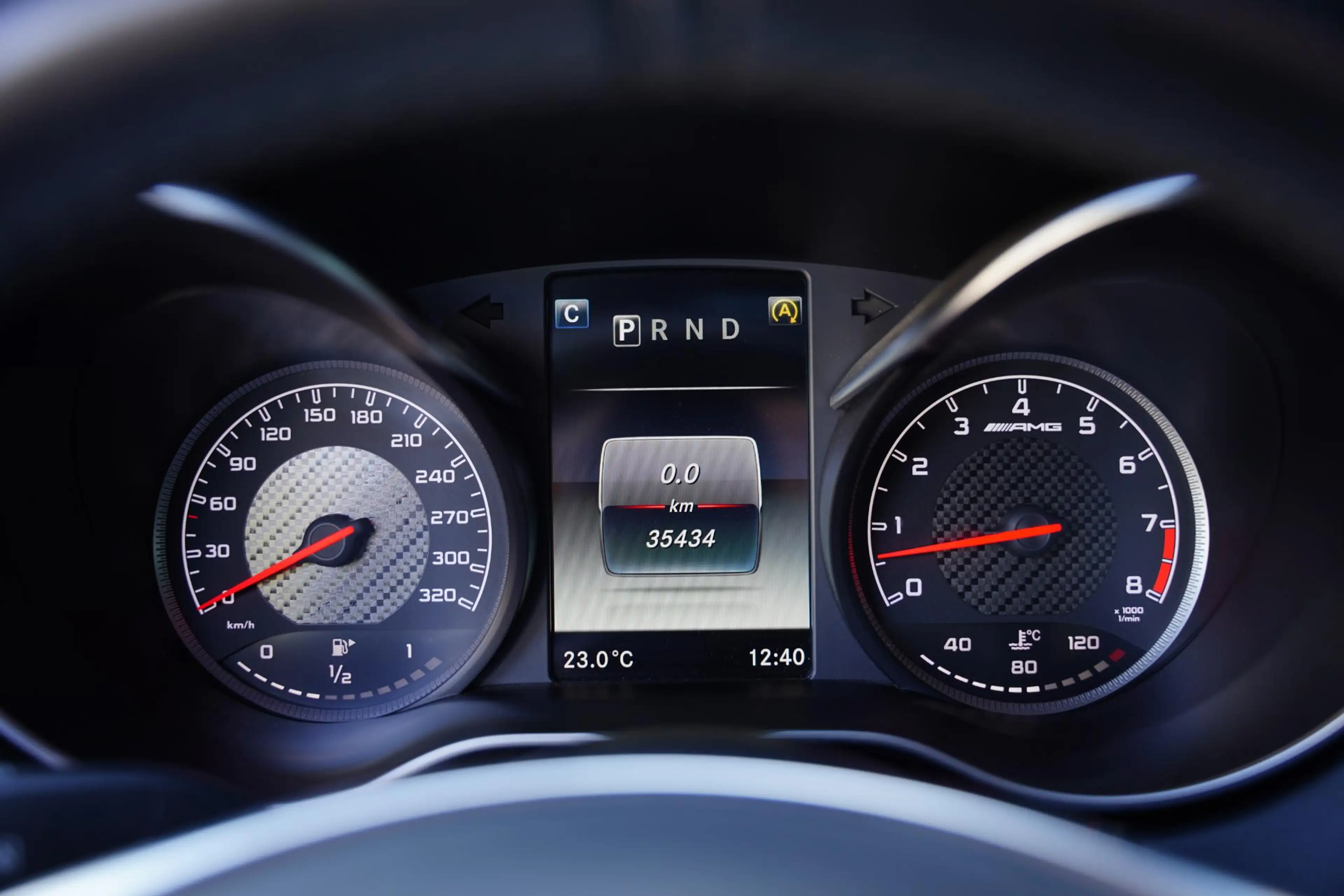 Mercedes-Benz AMG GT 4.0 / Panorama Dak / Keyless — photo 8