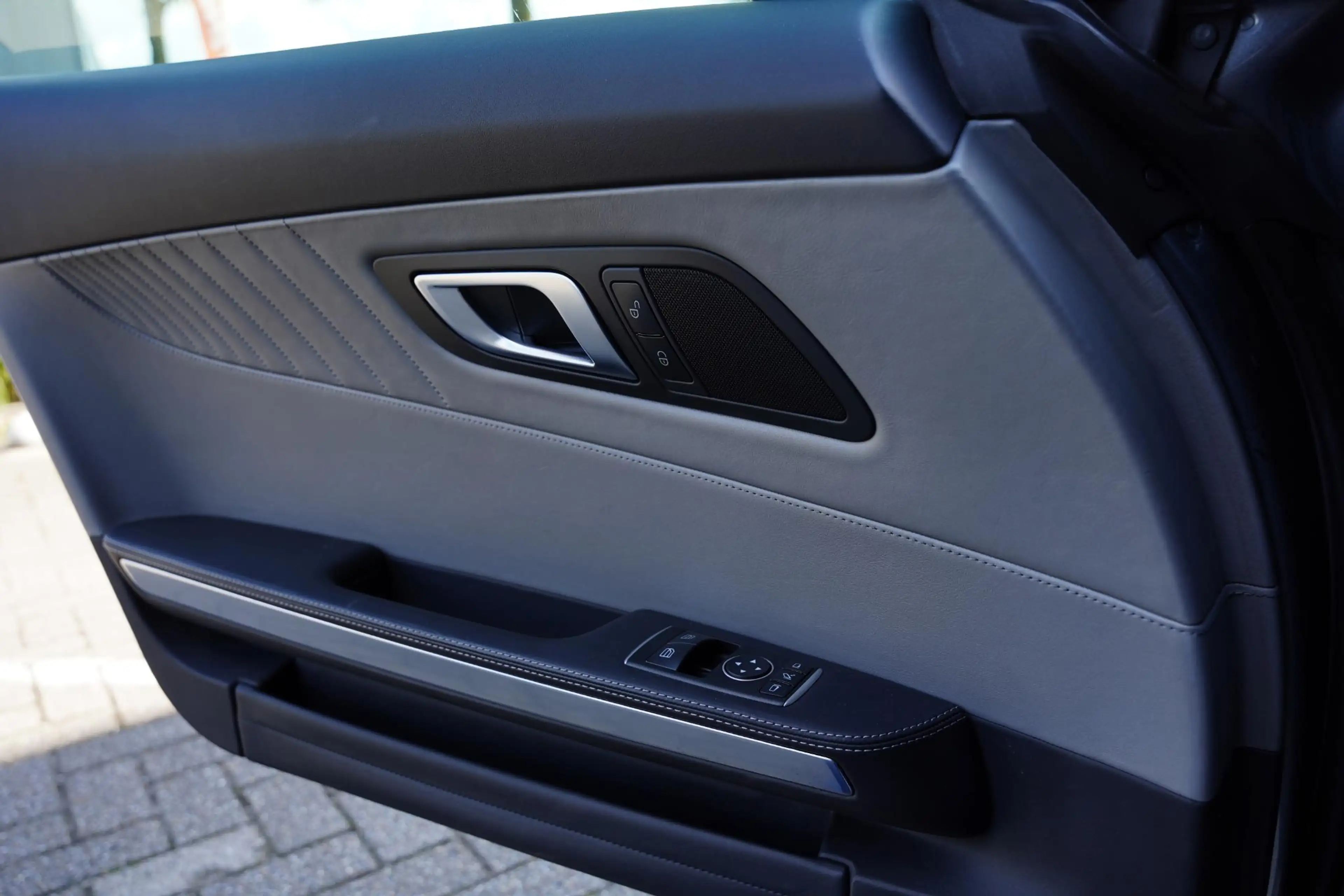 Mercedes-Benz AMG GT 4.0 / Panorama Dak / Keyless — photo 15