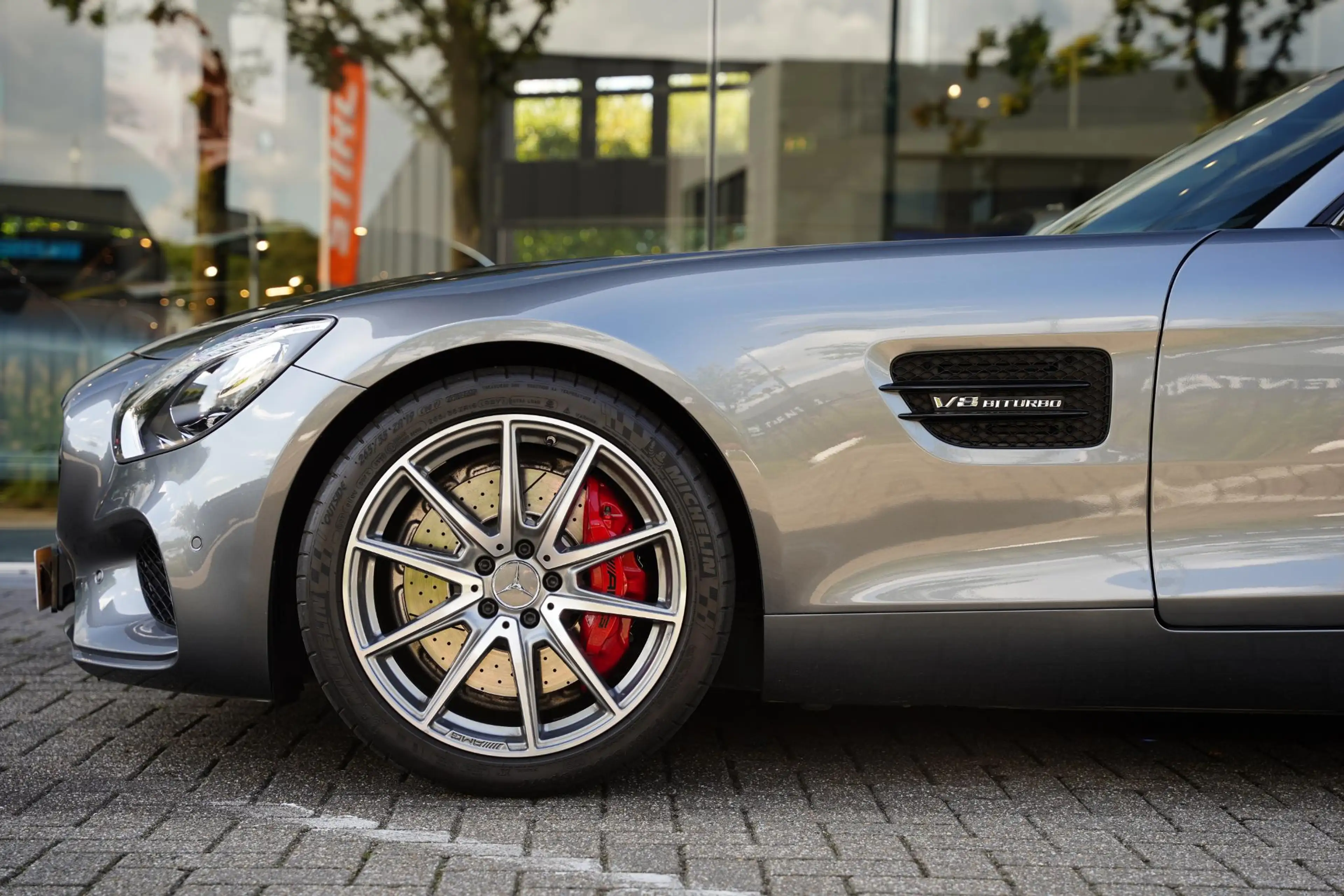 Mercedes-Benz AMG GT 4.0 / Panorama Dak / Keyless — photo 17