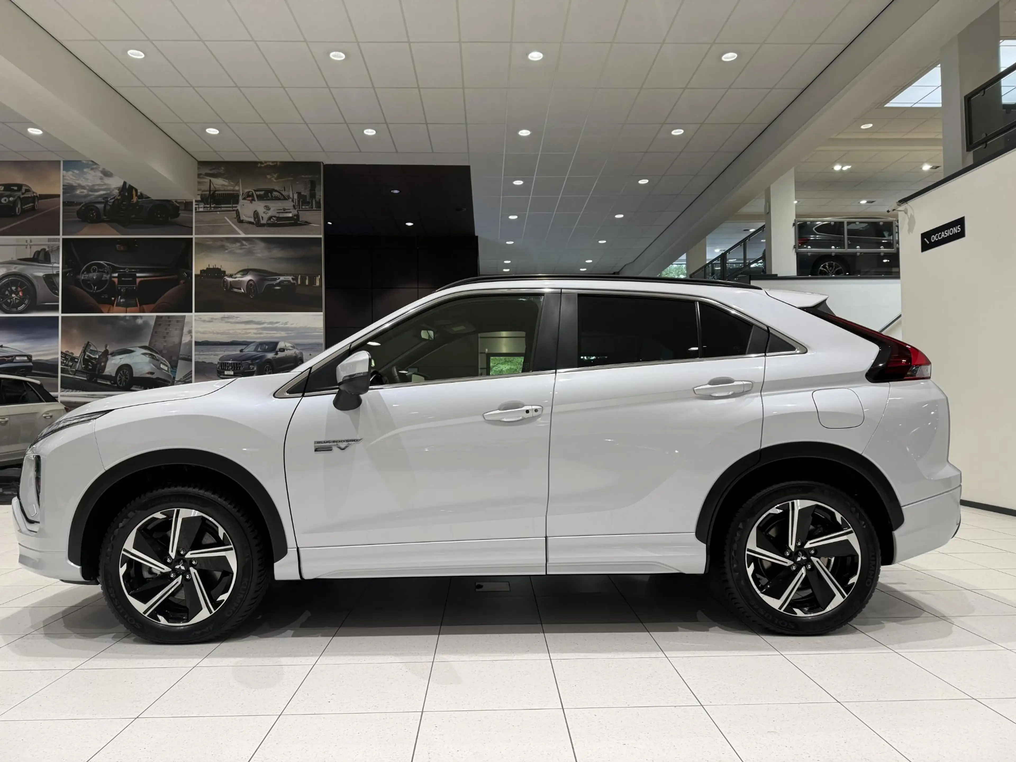 Mitsubishi Eclipse Cross 2.4 PHEV Executive | Trekhaak | Stoelverwarming | — photo 14