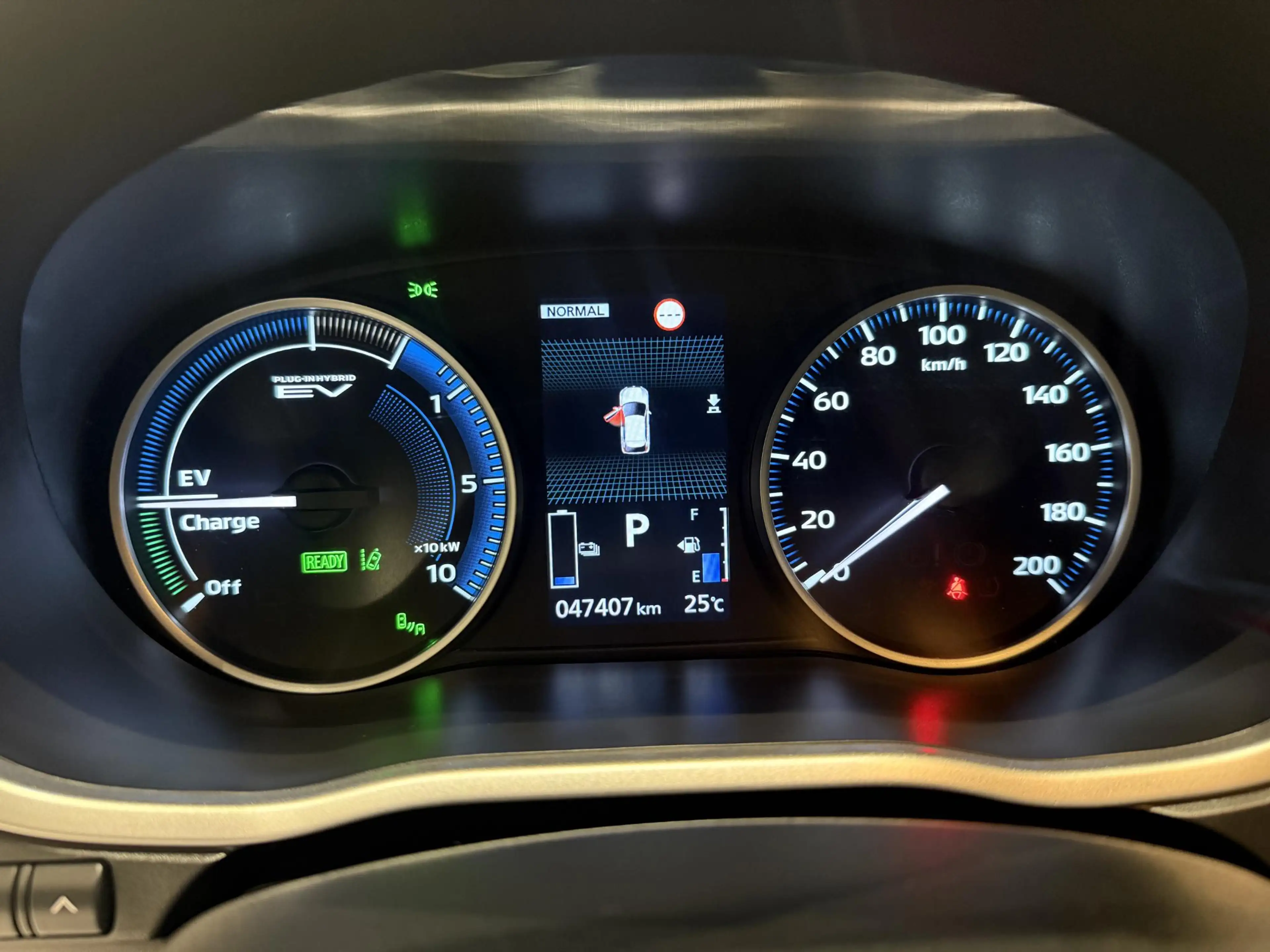 Mitsubishi Eclipse Cross 2.4 PHEV Executive | Trekhaak | Stoelverwarming | — photo 4