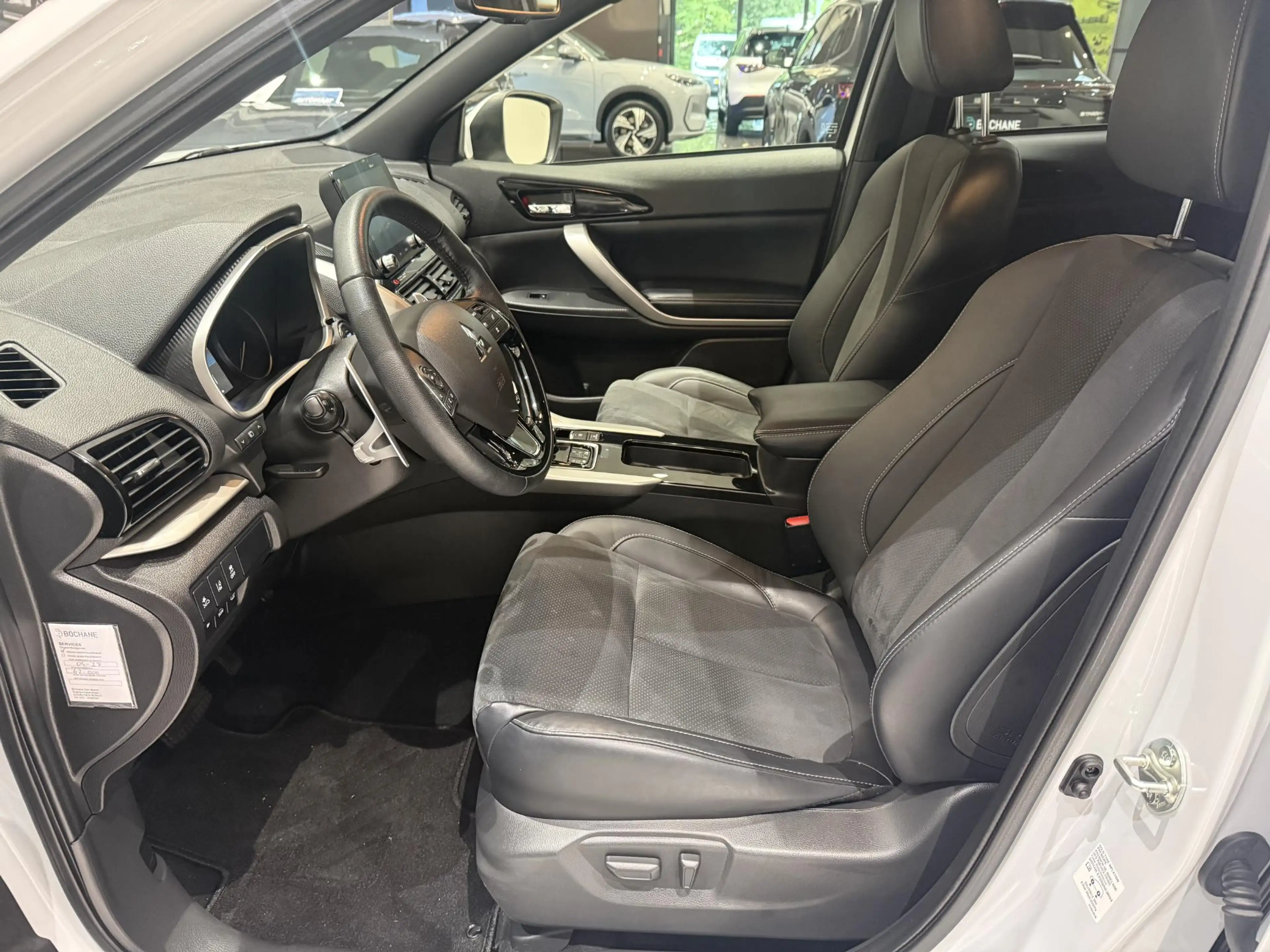 Mitsubishi Eclipse Cross 2.4 PHEV Executive | Trekhaak | Stoelverwarming | — photo 7